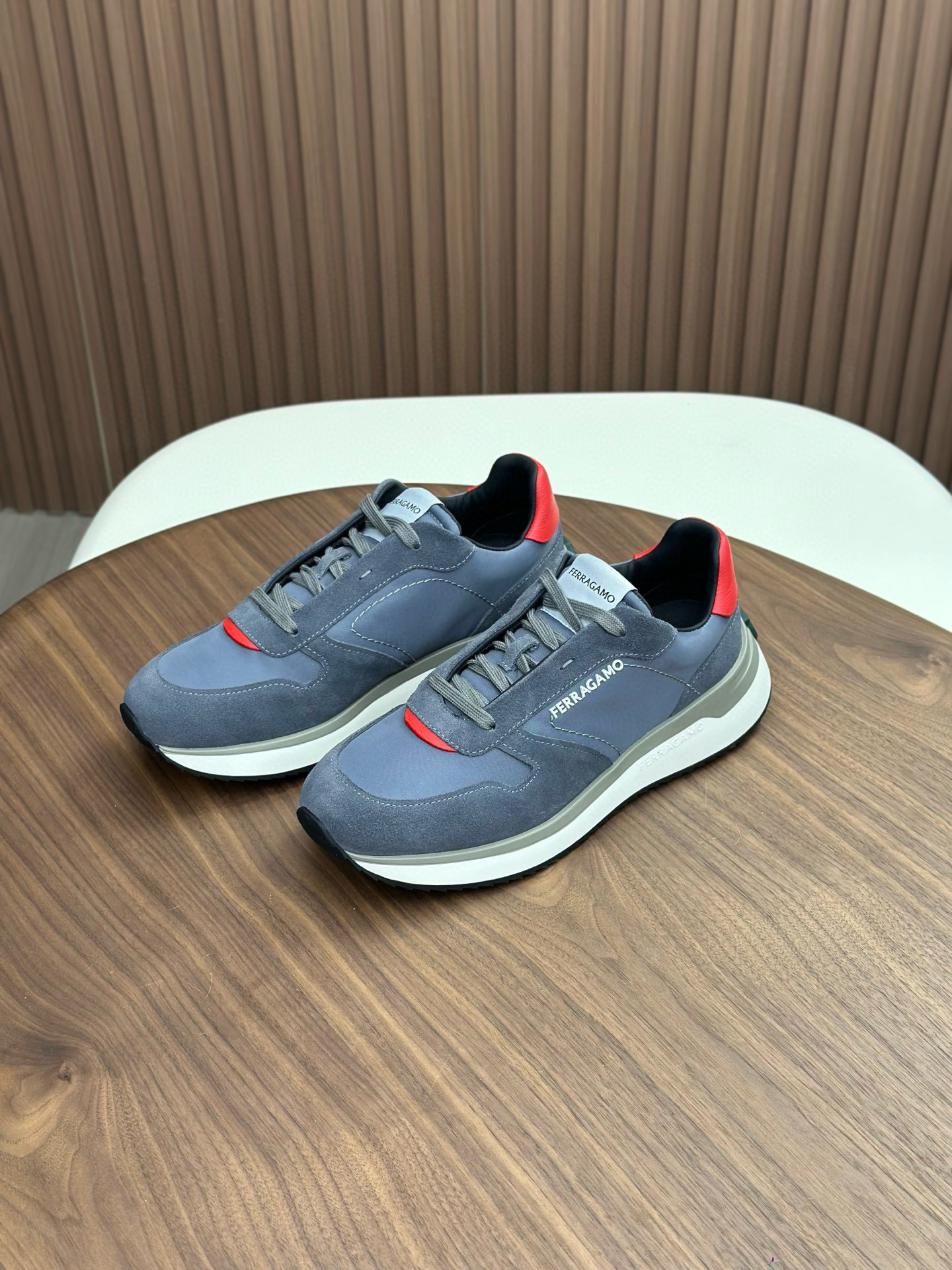 살바토레 페라가모 Salvatore Ferragamo 스니커즈