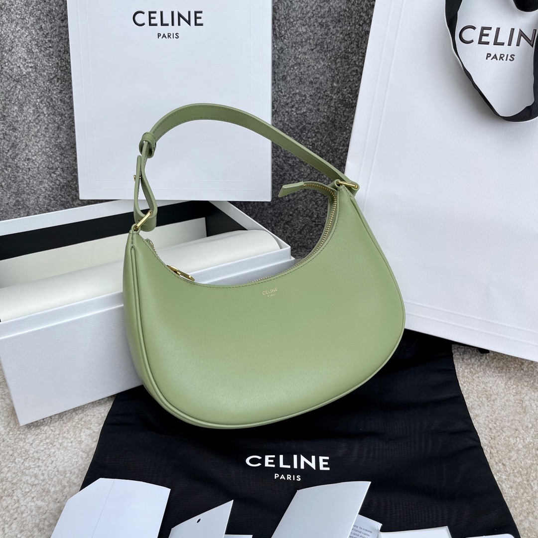 셀린느 Celine 193953 AVA Triomphe Bag 23cm