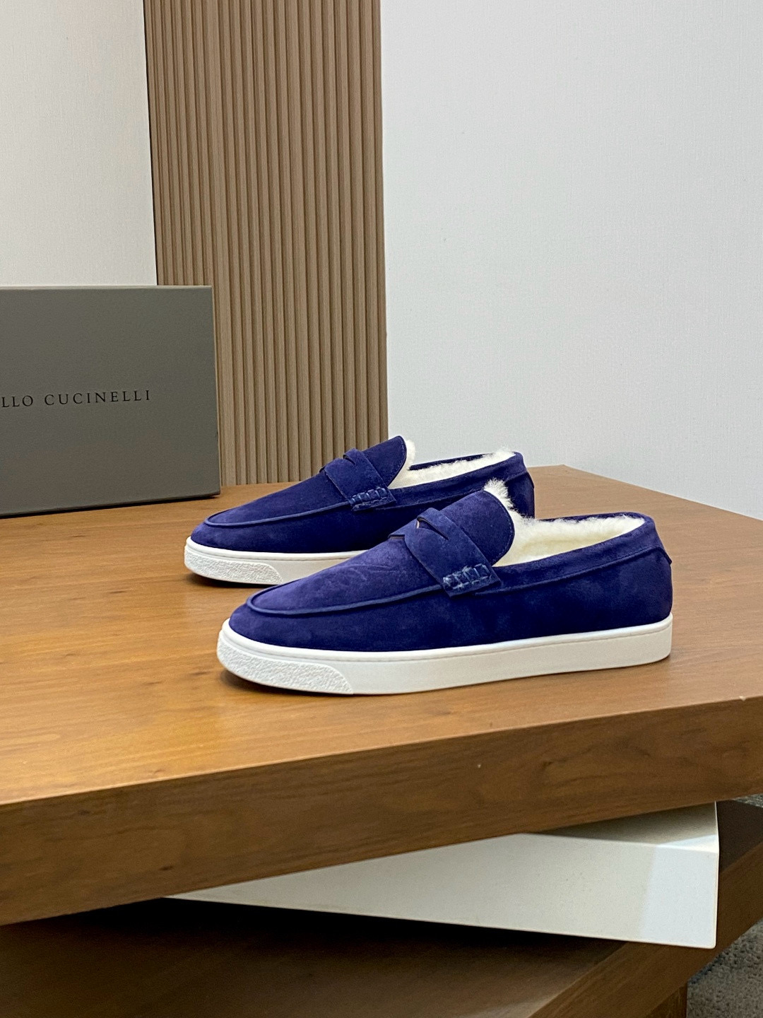브루넬로 쿠치넬리 Brunello Cucinelli 스니커즈