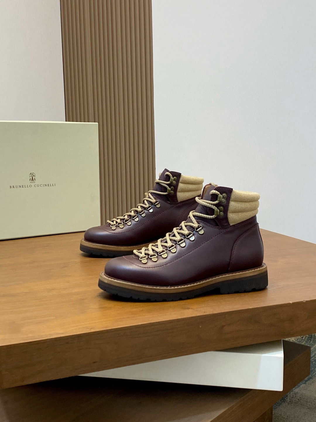 브루넬로 쿠치넬리 Brunello Cucinelli 앵클 부츠