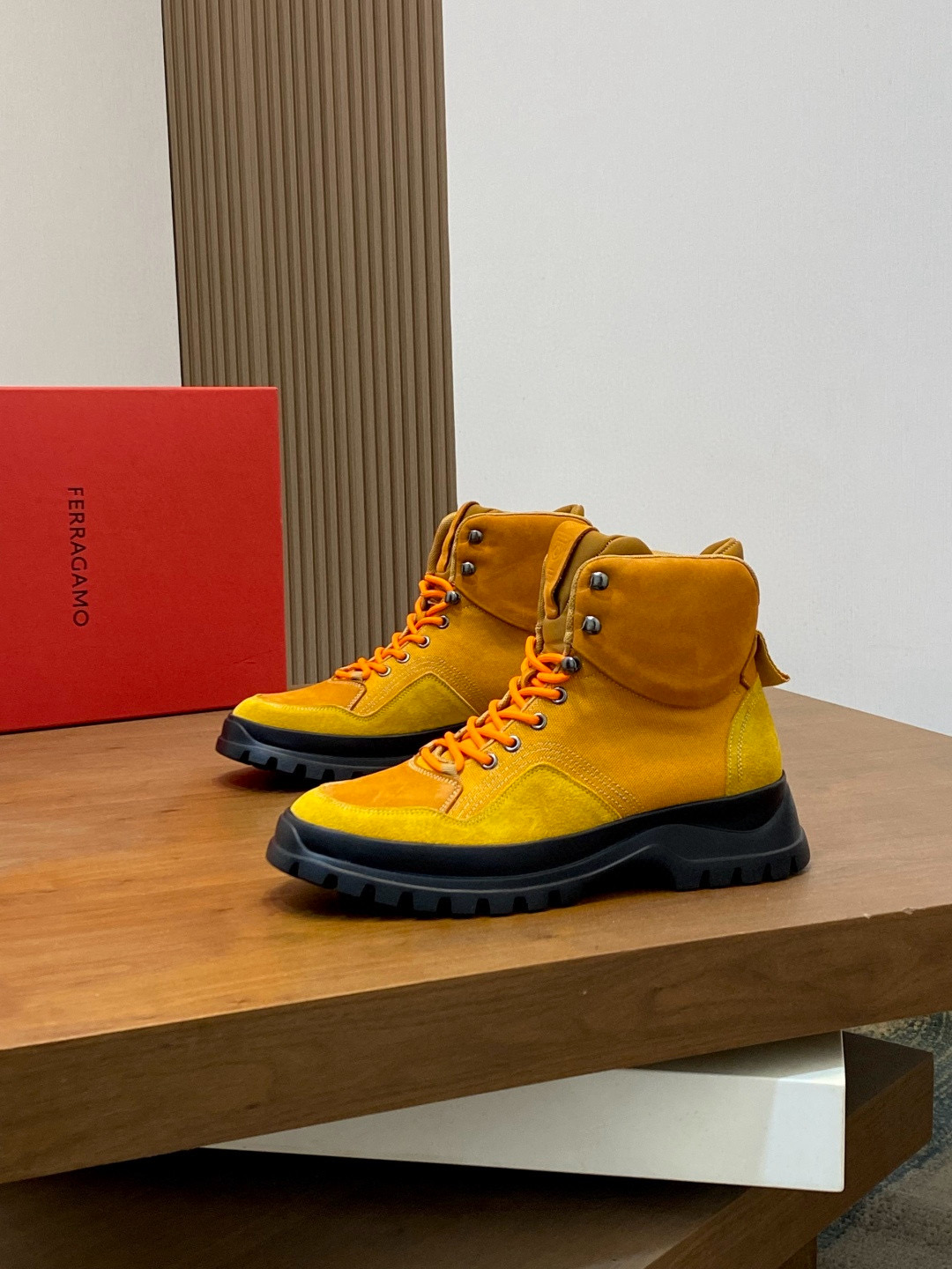 살바토레 페라가모 Salvatore Ferragamo 앵클 부츠