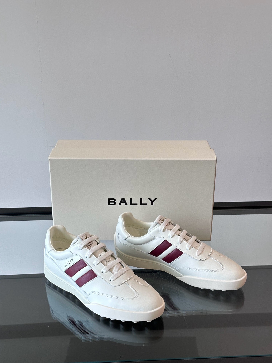 발리 Bally Raise 스니커즈 White