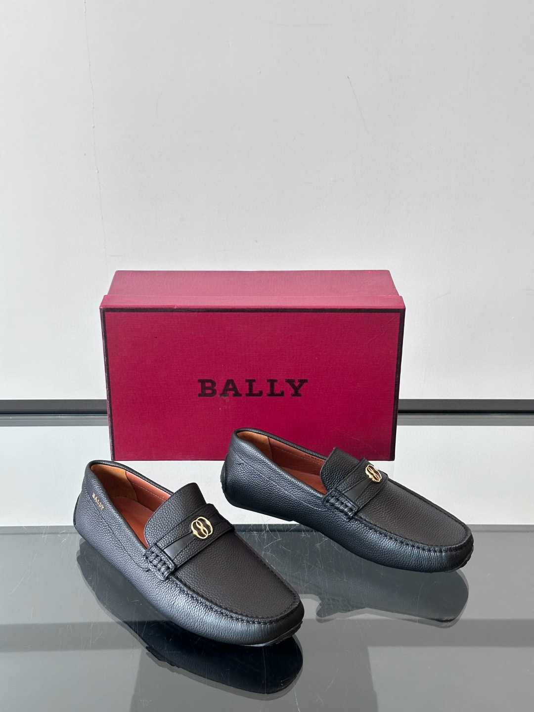 발리 Bally 로퍼 Black