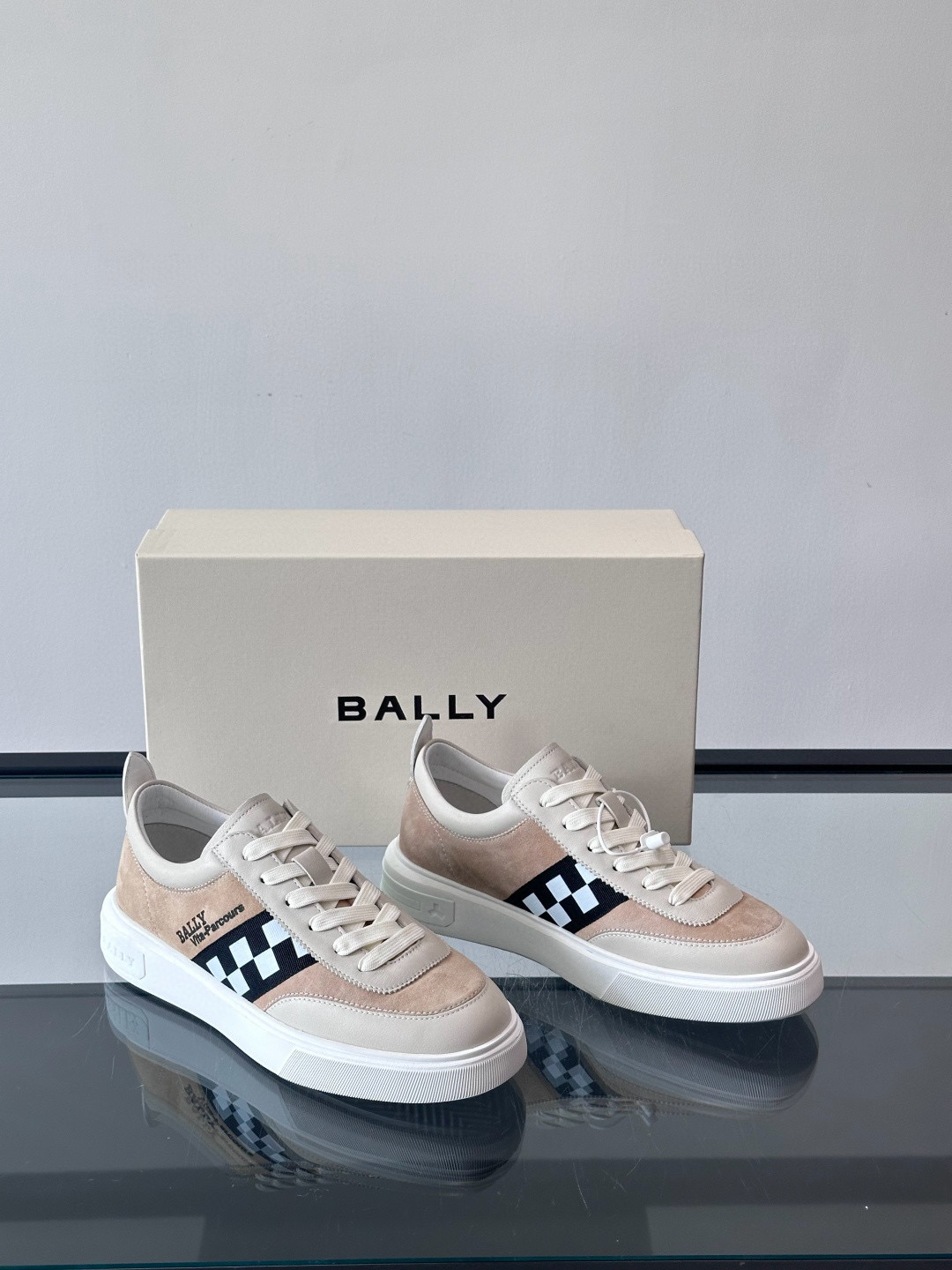 발리 Bally 스니커즈