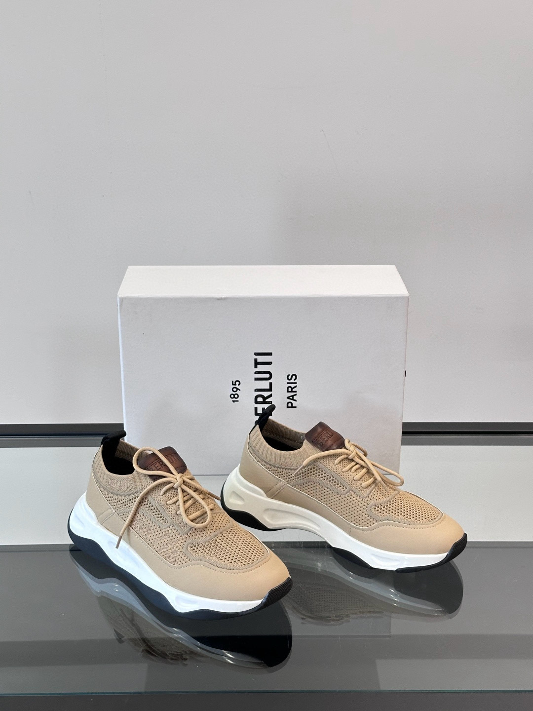 벨루티 Berluti Shadow 스니커즈