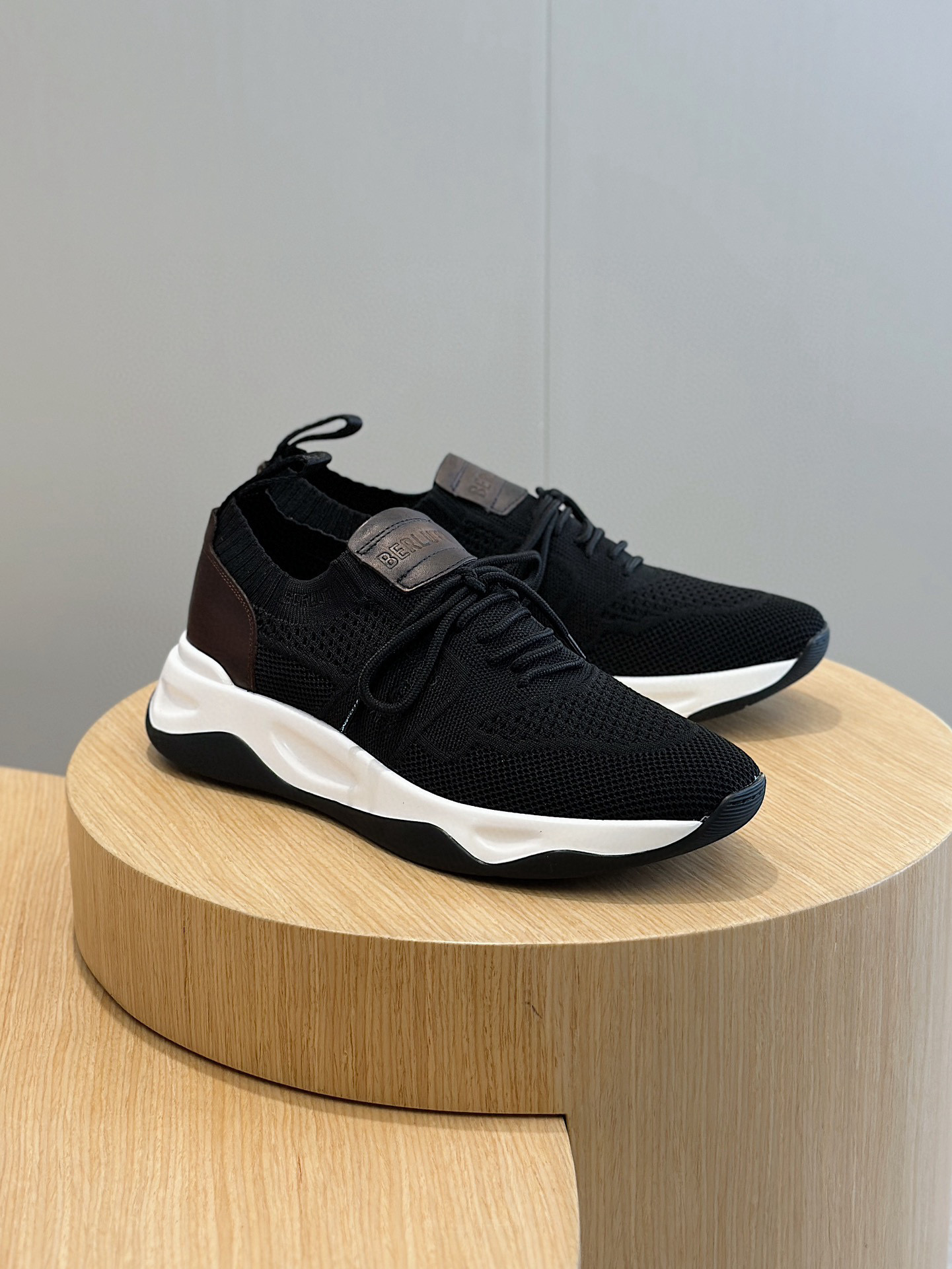 벨루티 Berluti Shadow 스니커즈