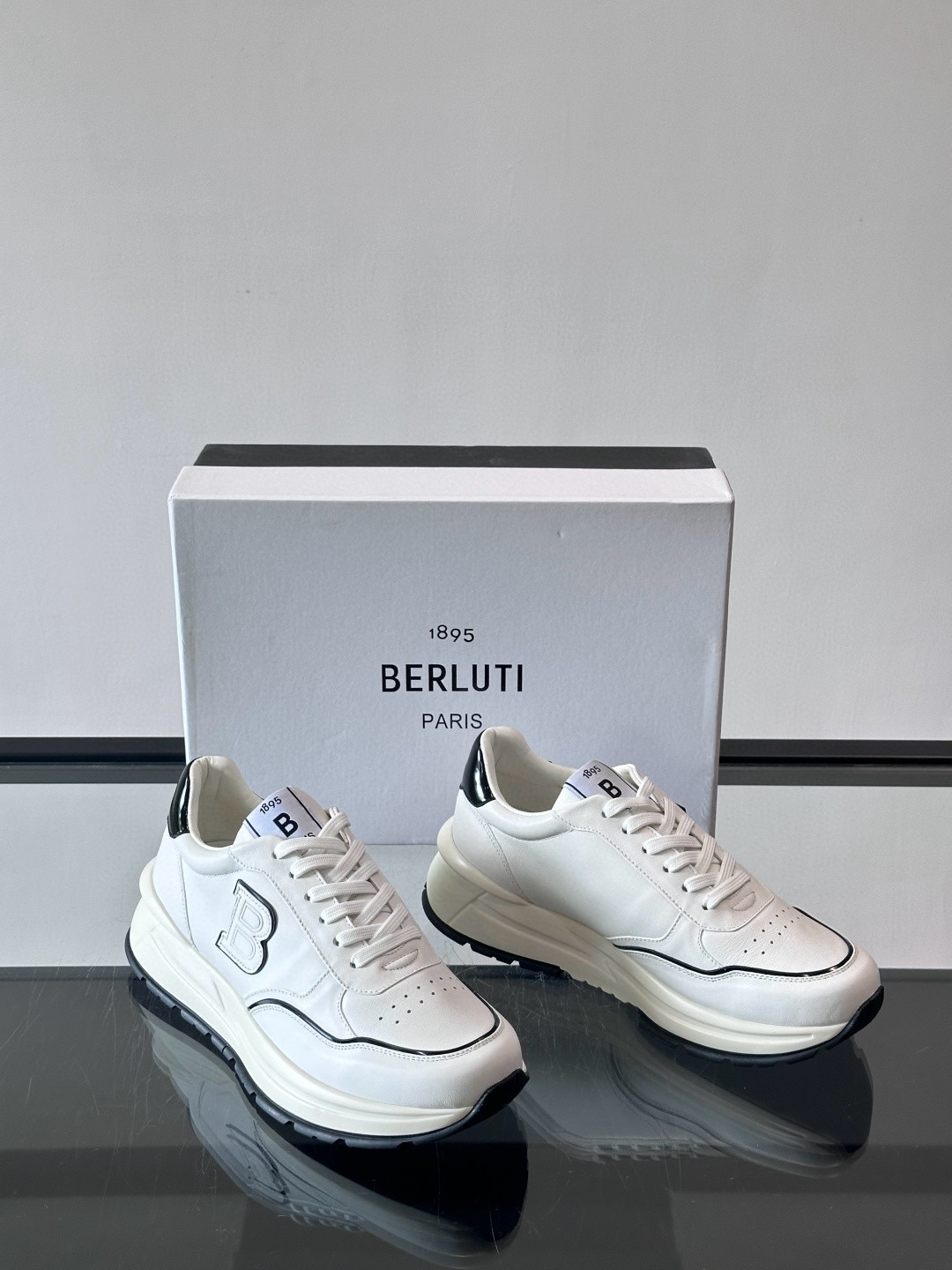 벨루티 Berluti 스니커즈