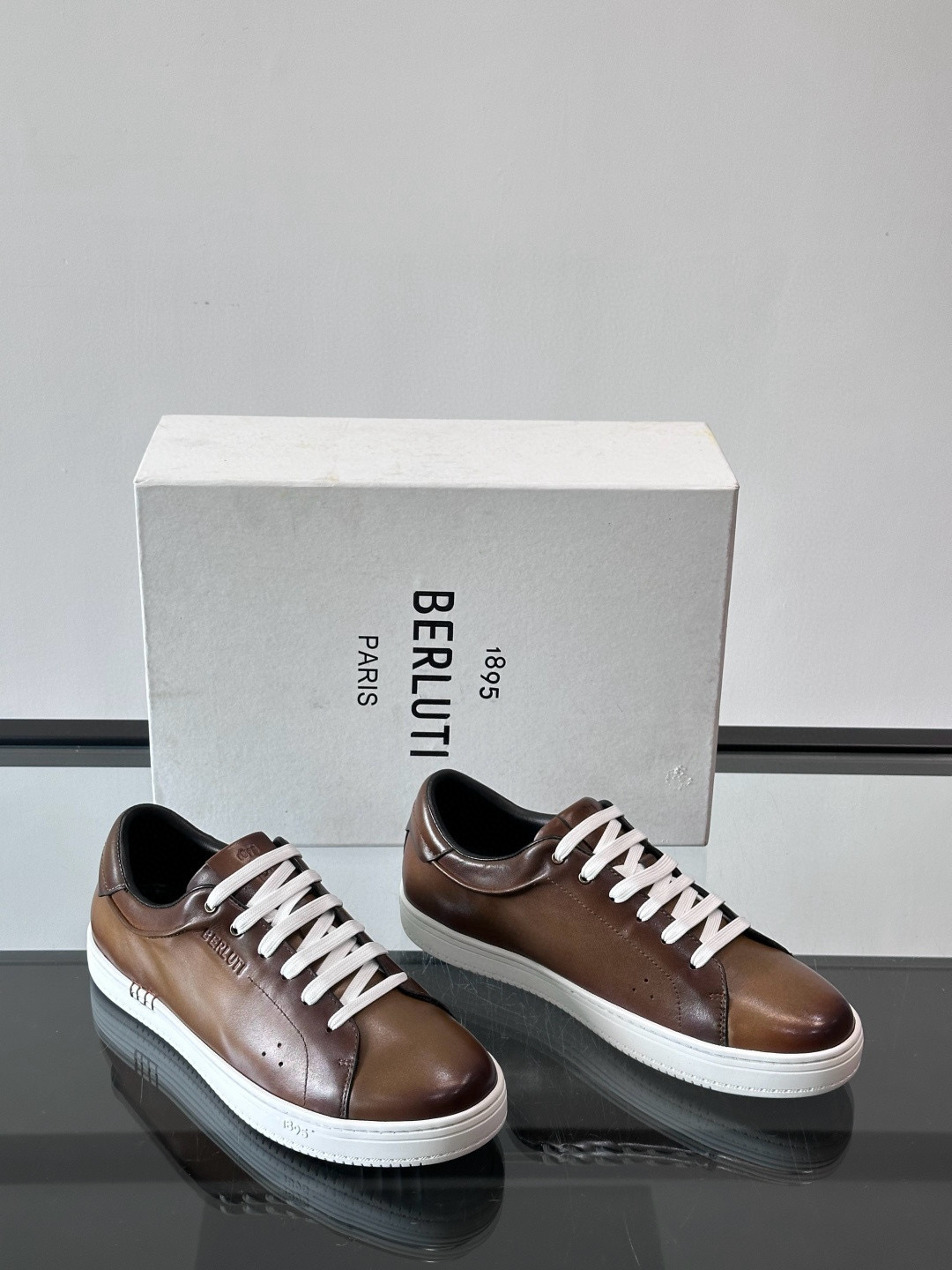 벨루티 Berluti 스니커즈