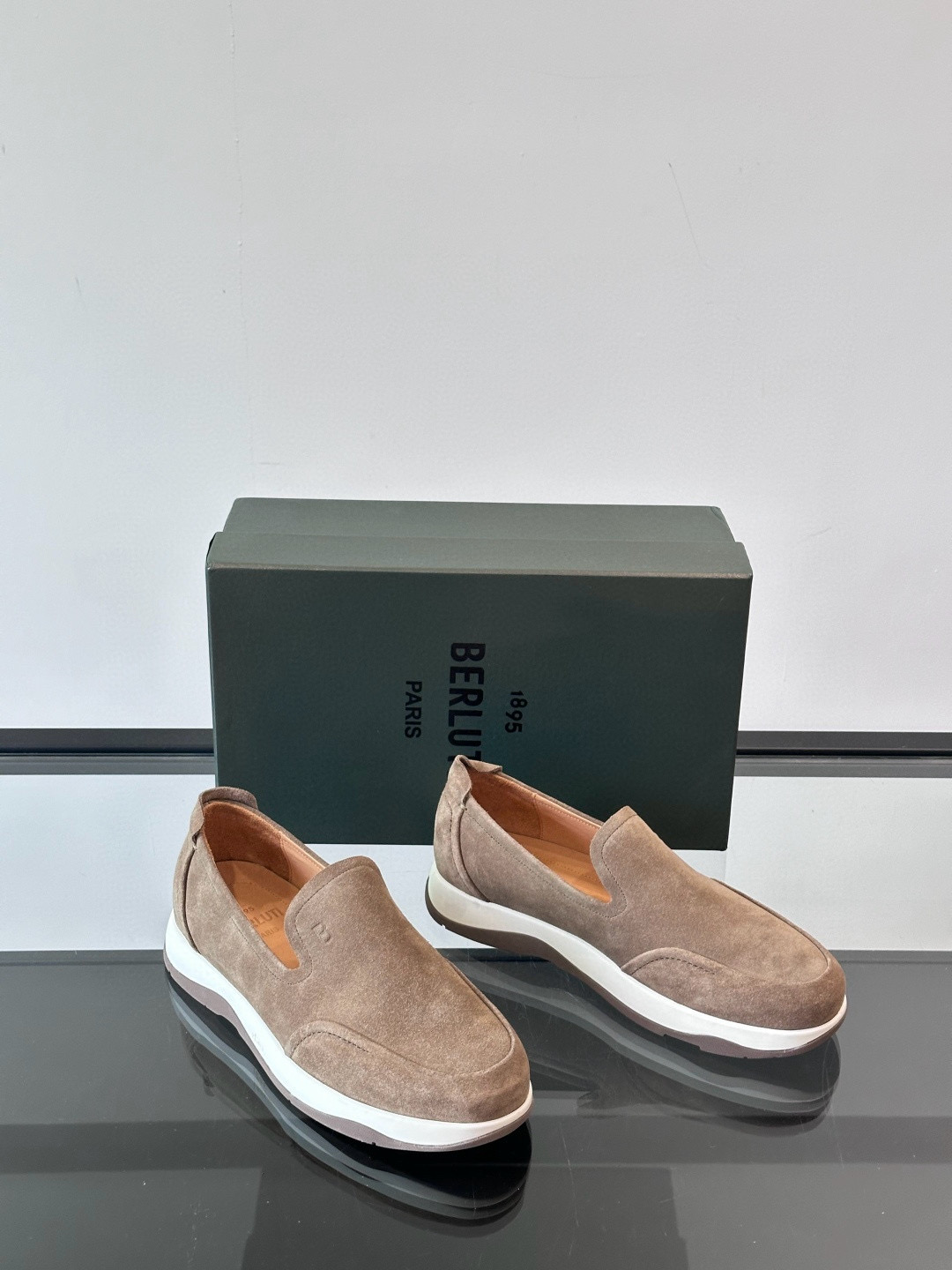 벨루티 Berluti 스니커즈