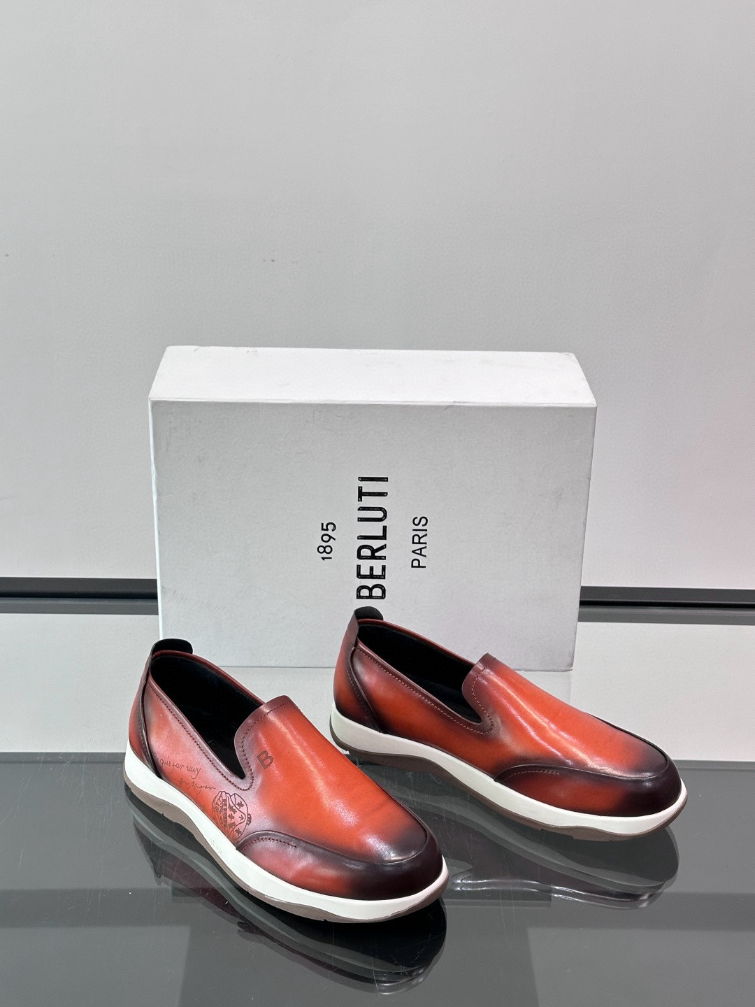 벨루티 Berluti 스니커즈