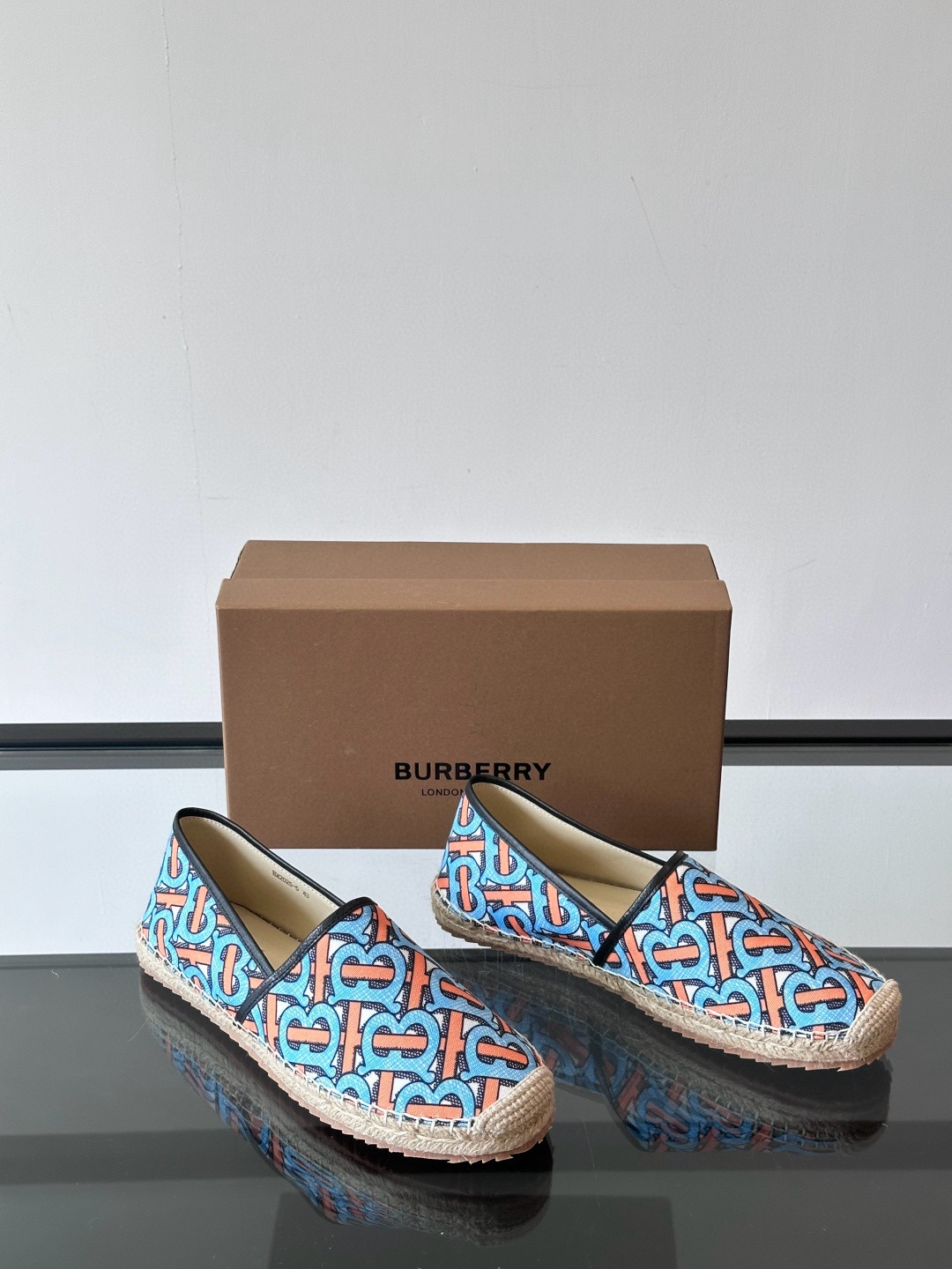 버버리 Burberry 에스파드리유