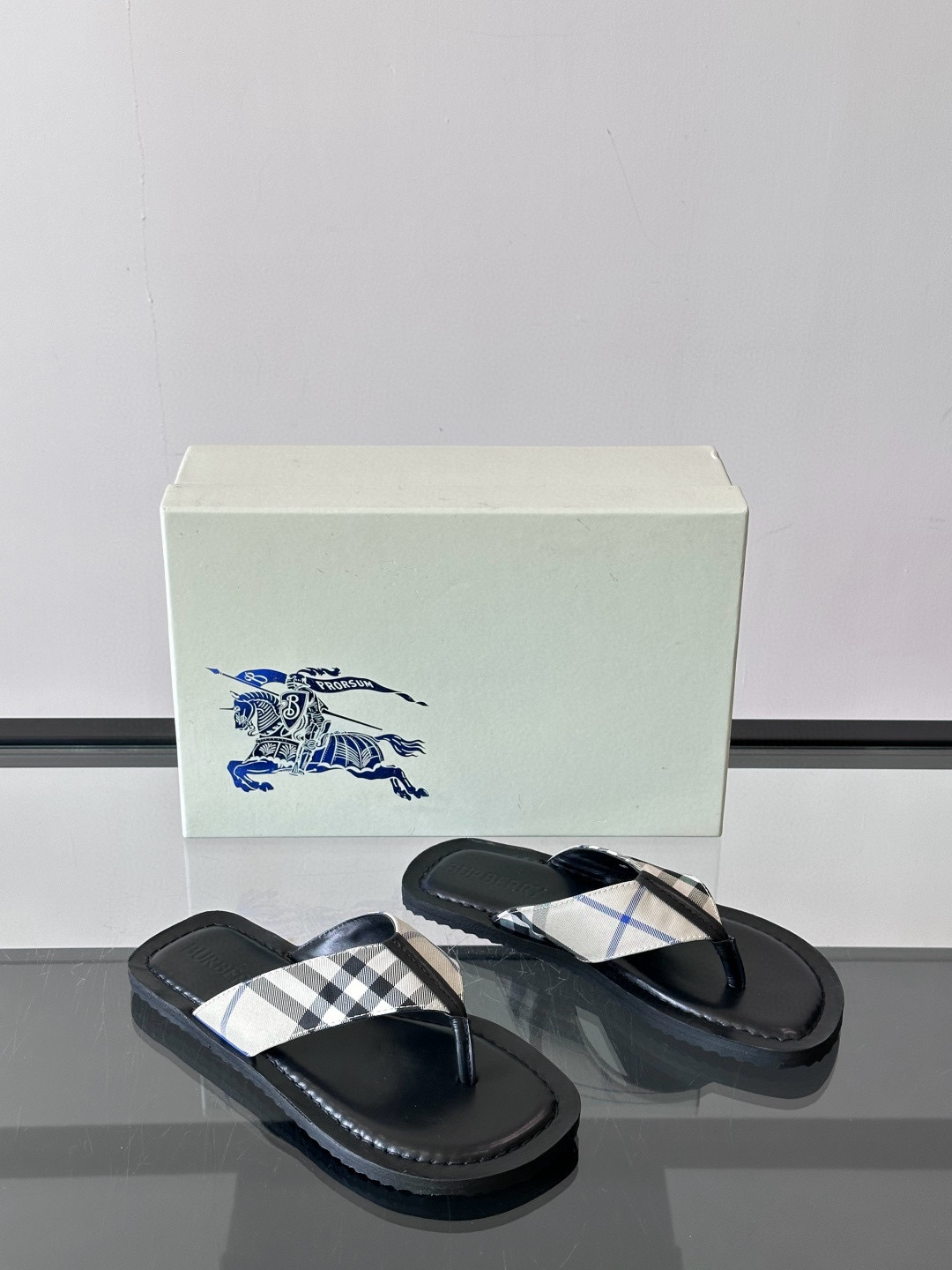 버버리 Burberry 슬리퍼