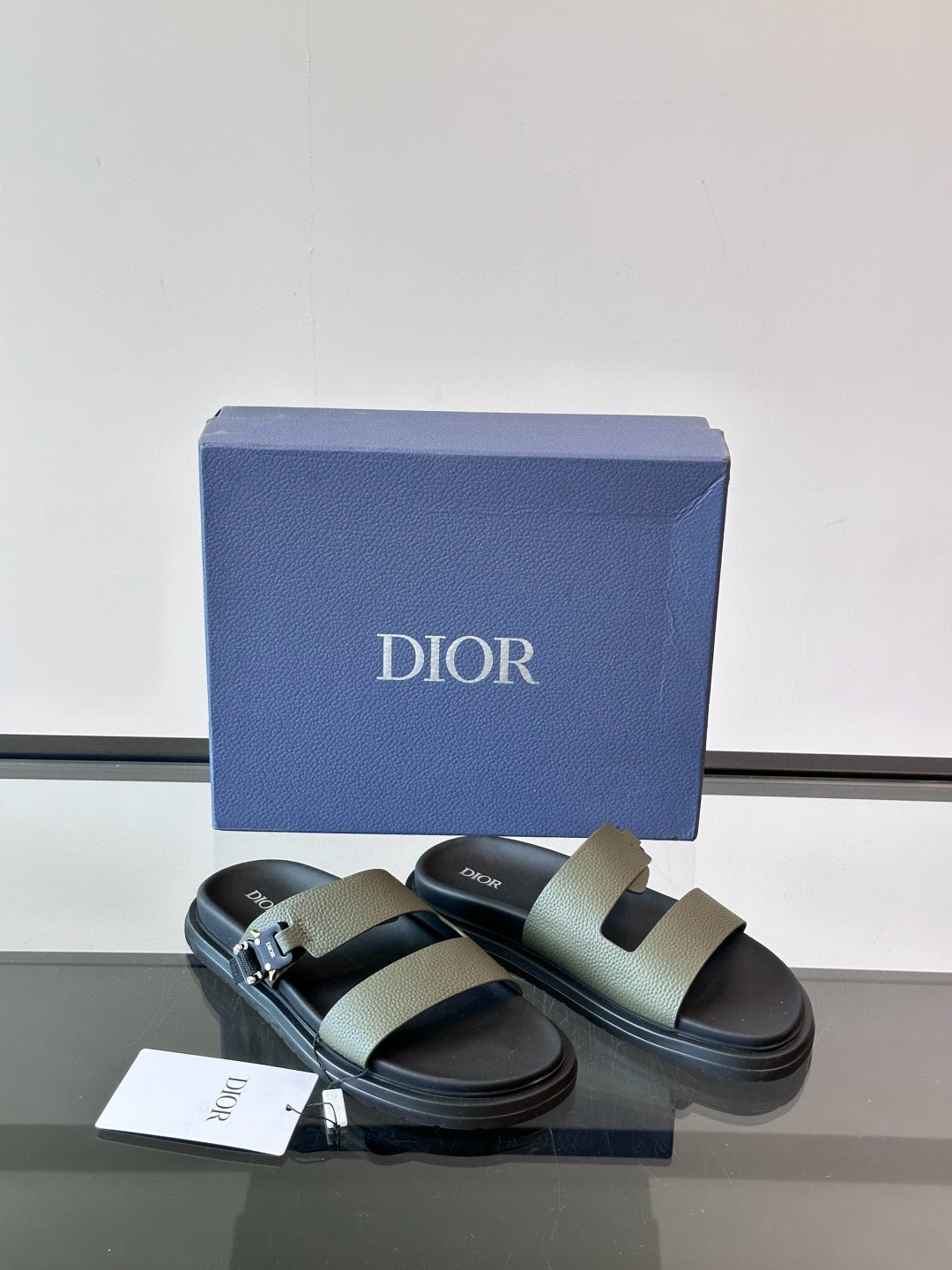 디올 Dior Aque 슬리퍼