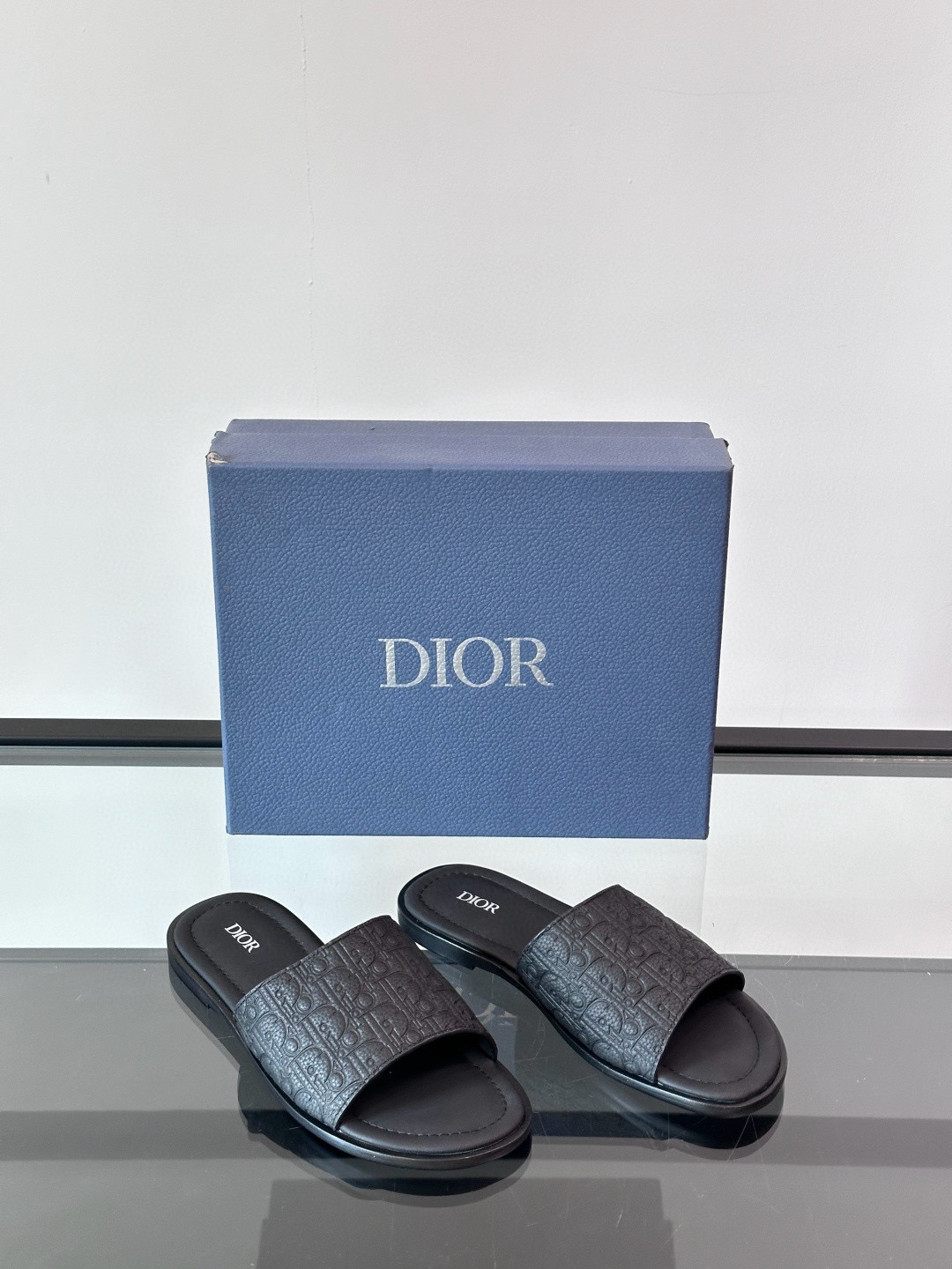 디올 Dior 슬리퍼