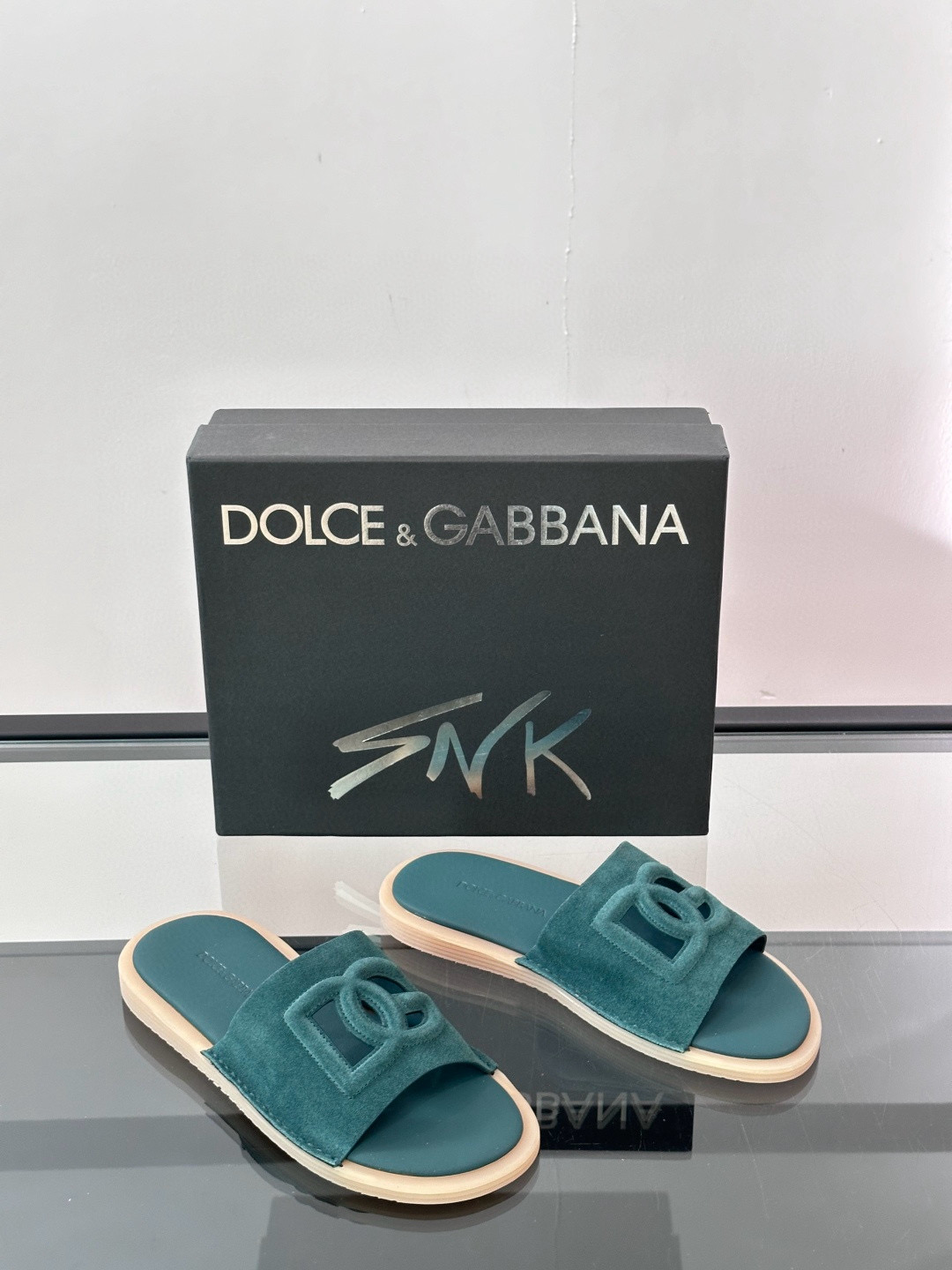돌체앤가바나 Dolce&Gabbana 슬리퍼