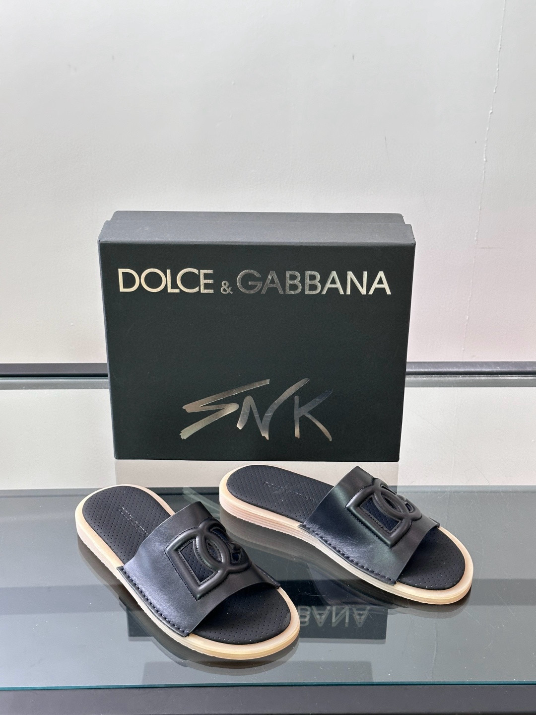 돌체앤가바나 Dolce&Gabbana 슬리퍼