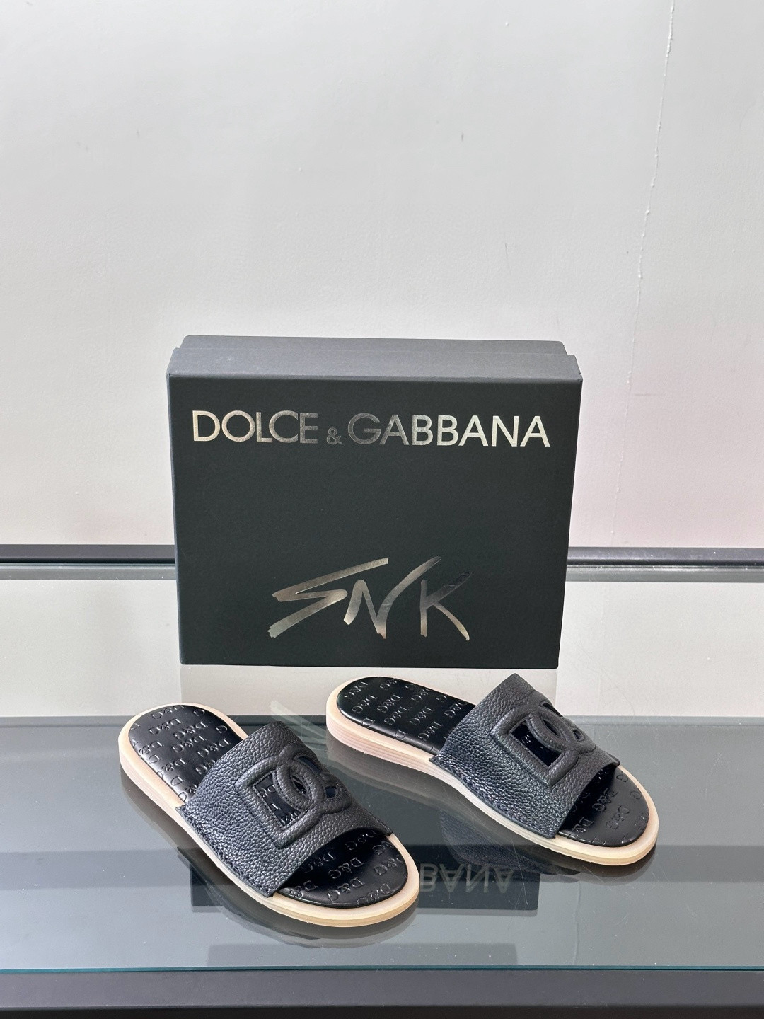 돌체앤가바나 Dolce&Gabbana 슬리퍼