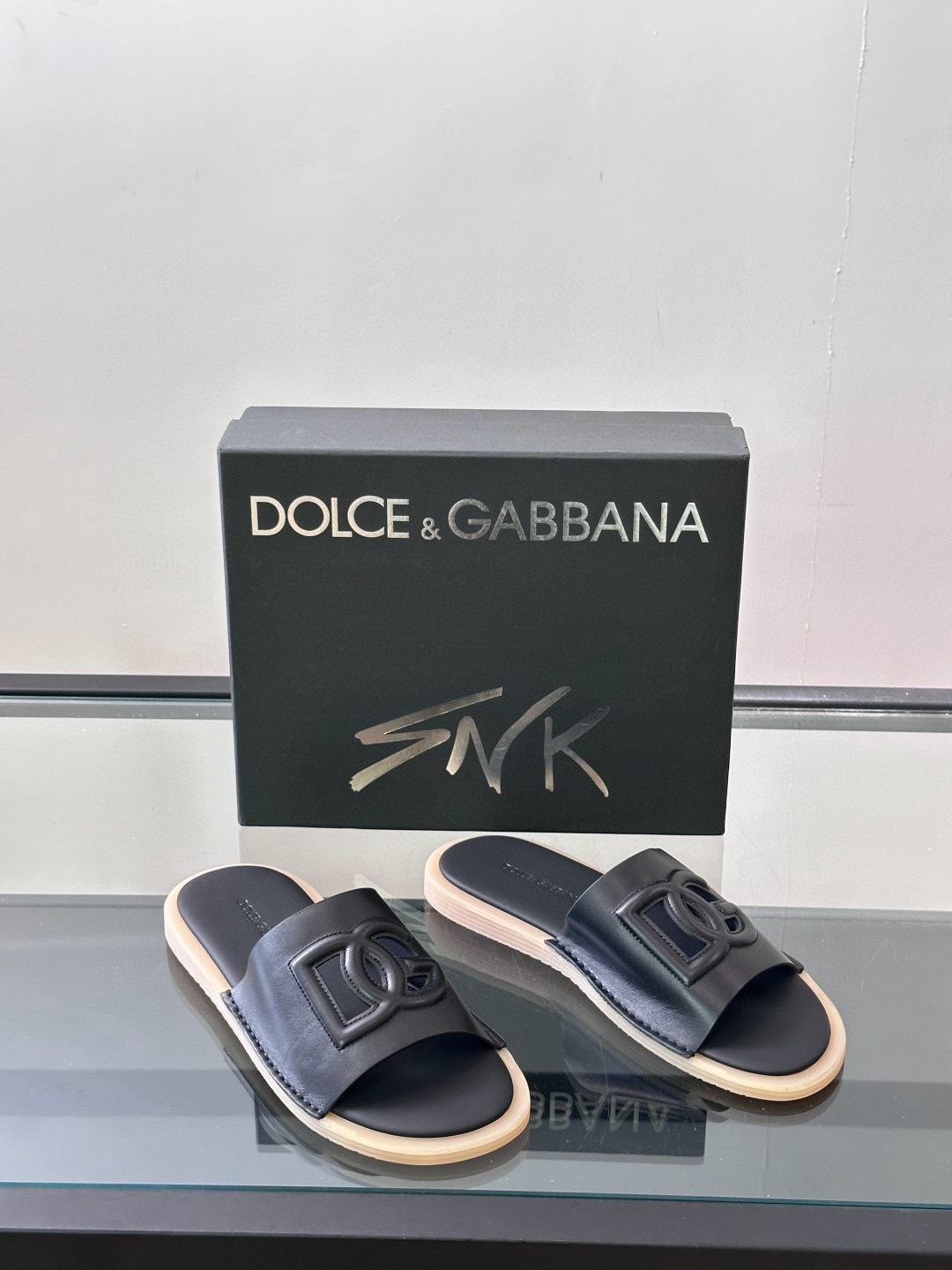 돌체앤가바나 Dolce&Gabbana 슬리퍼
