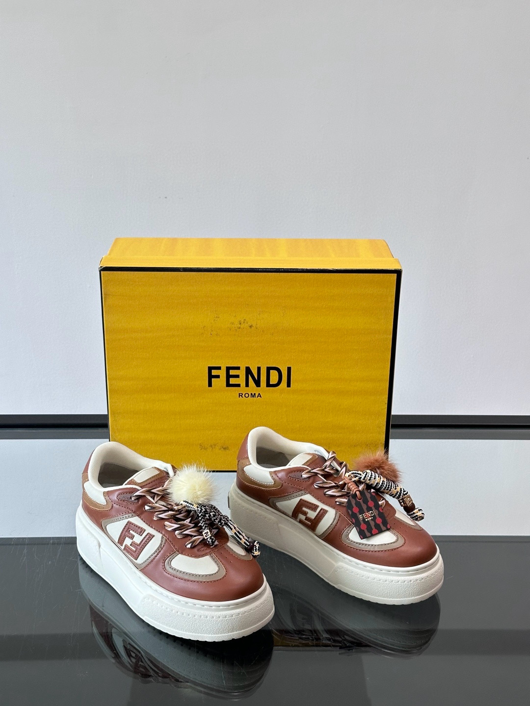 펜디 Fendi Match 스니커즈