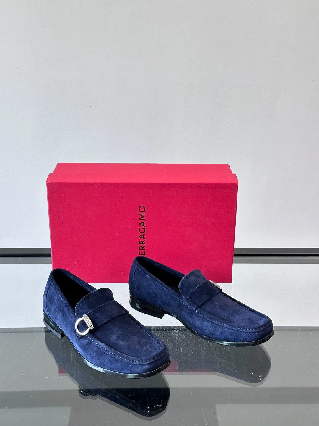 살바토레 페라가모 Salvatore Ferragamo 로퍼 슈즈