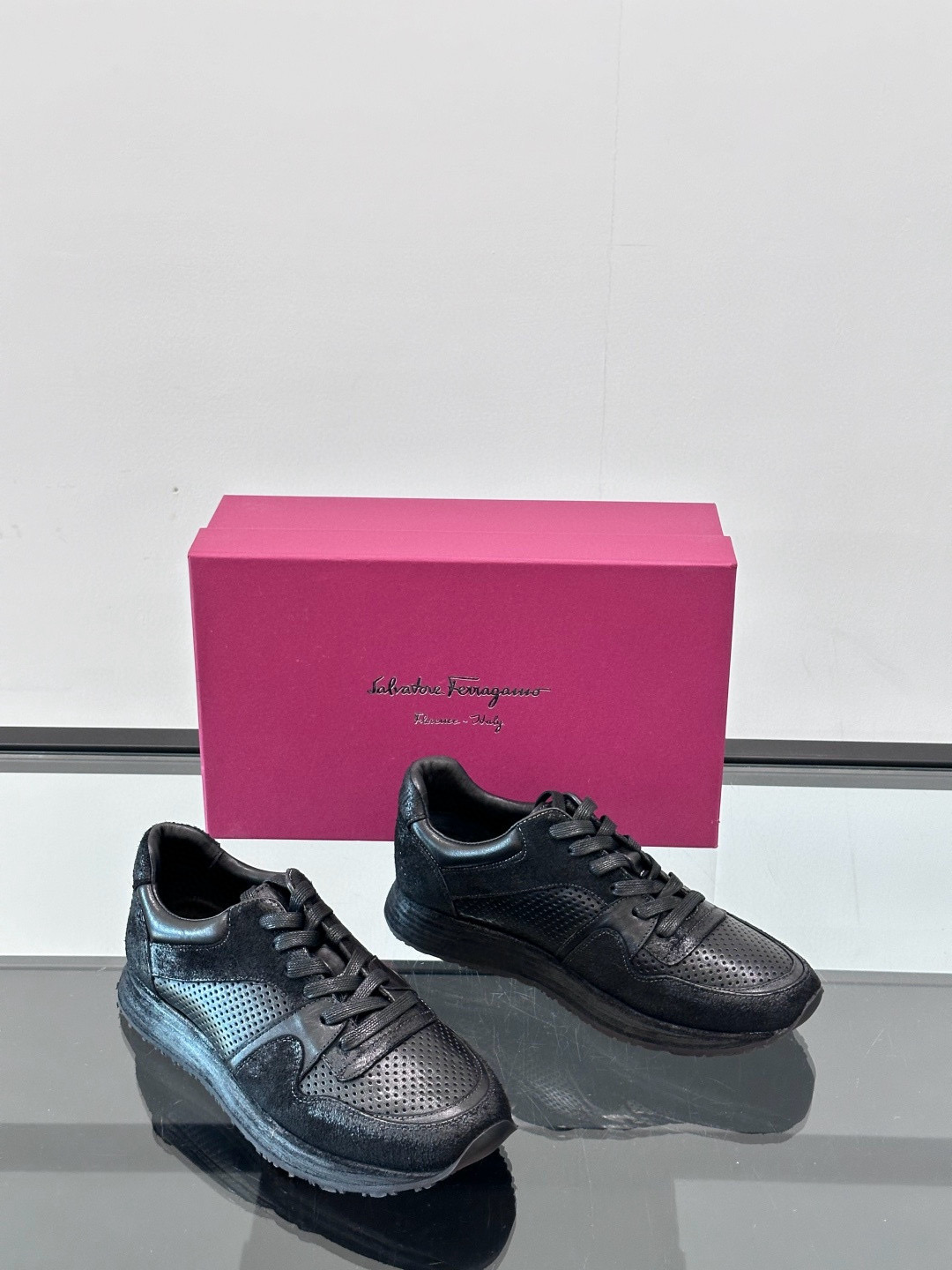 살바토레 페라가모 Salvatore Ferragamo 스니커즈