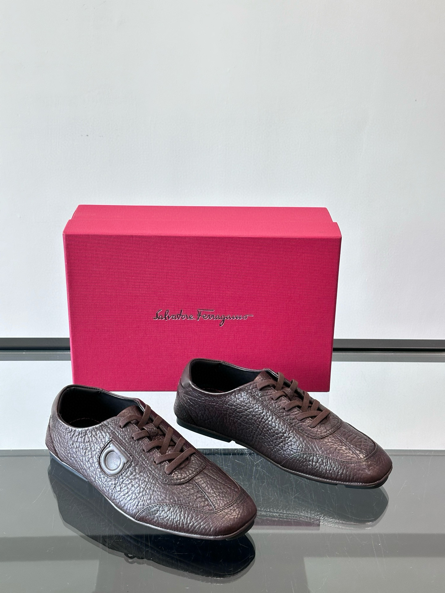 살바토레 페라가모 Salvatore Ferragamo 스니커즈