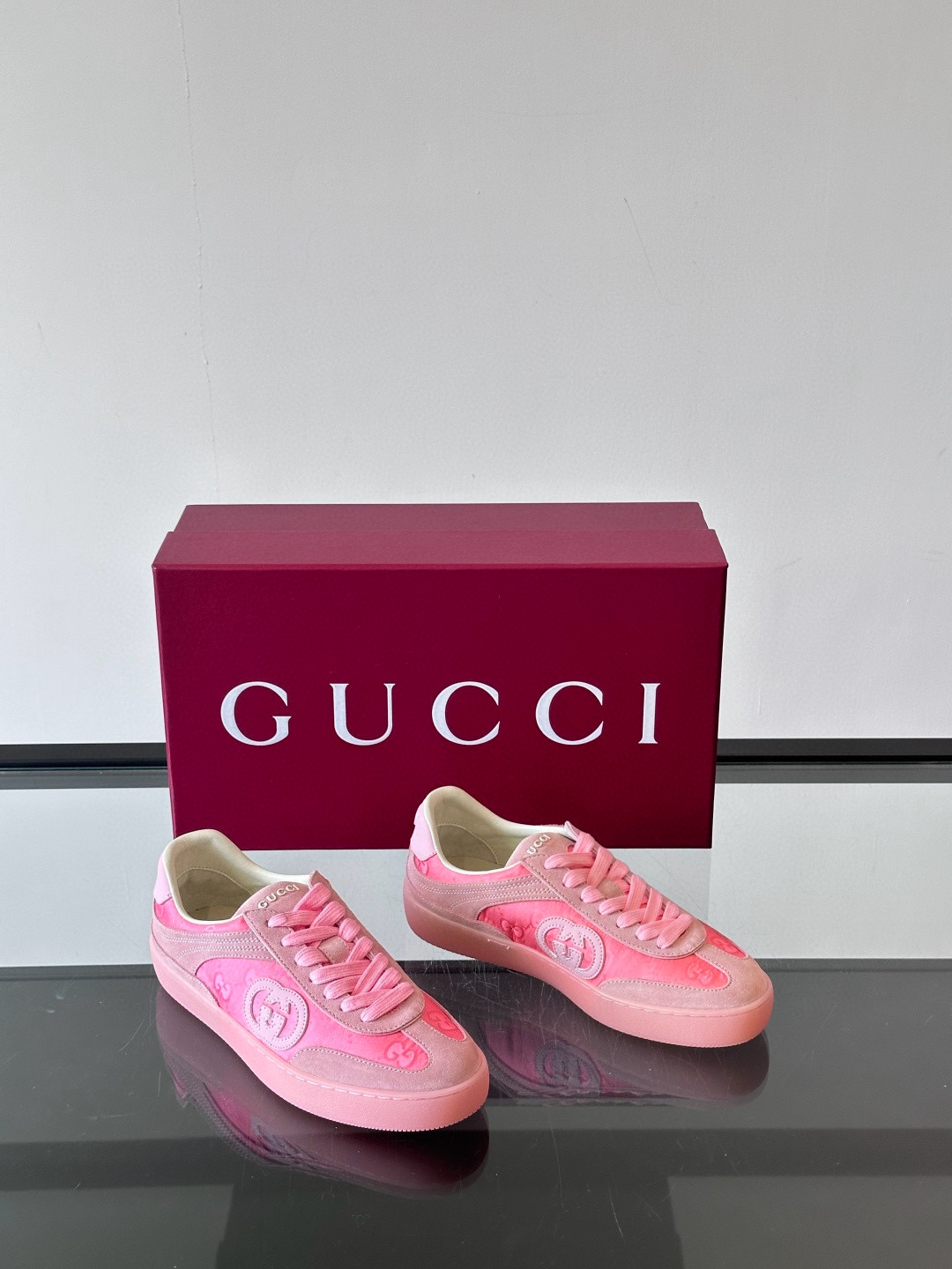 구찌 Gucci 스니커즈