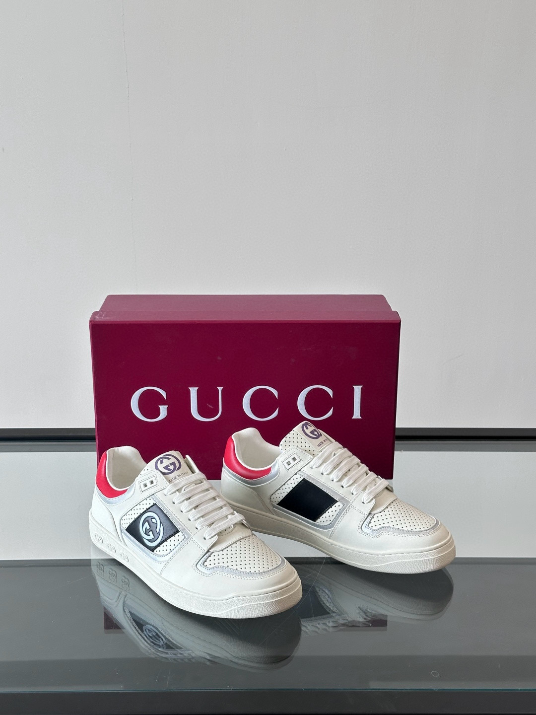 구찌 Gucci 스니커즈