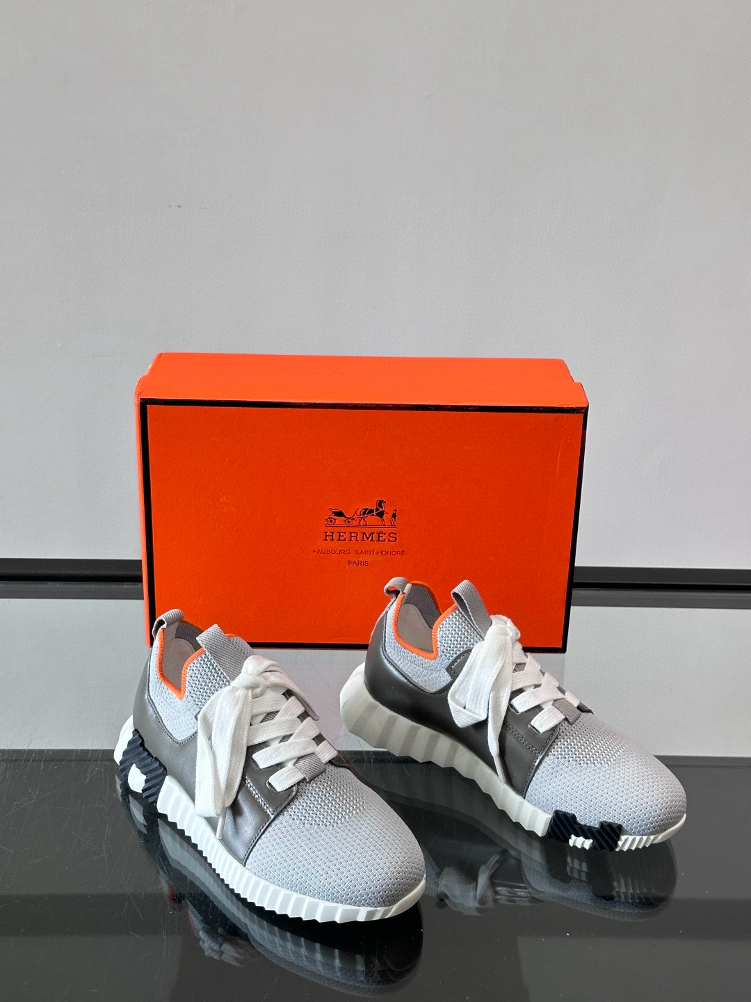 에르메스 Hermes Bouncing 스니커즈