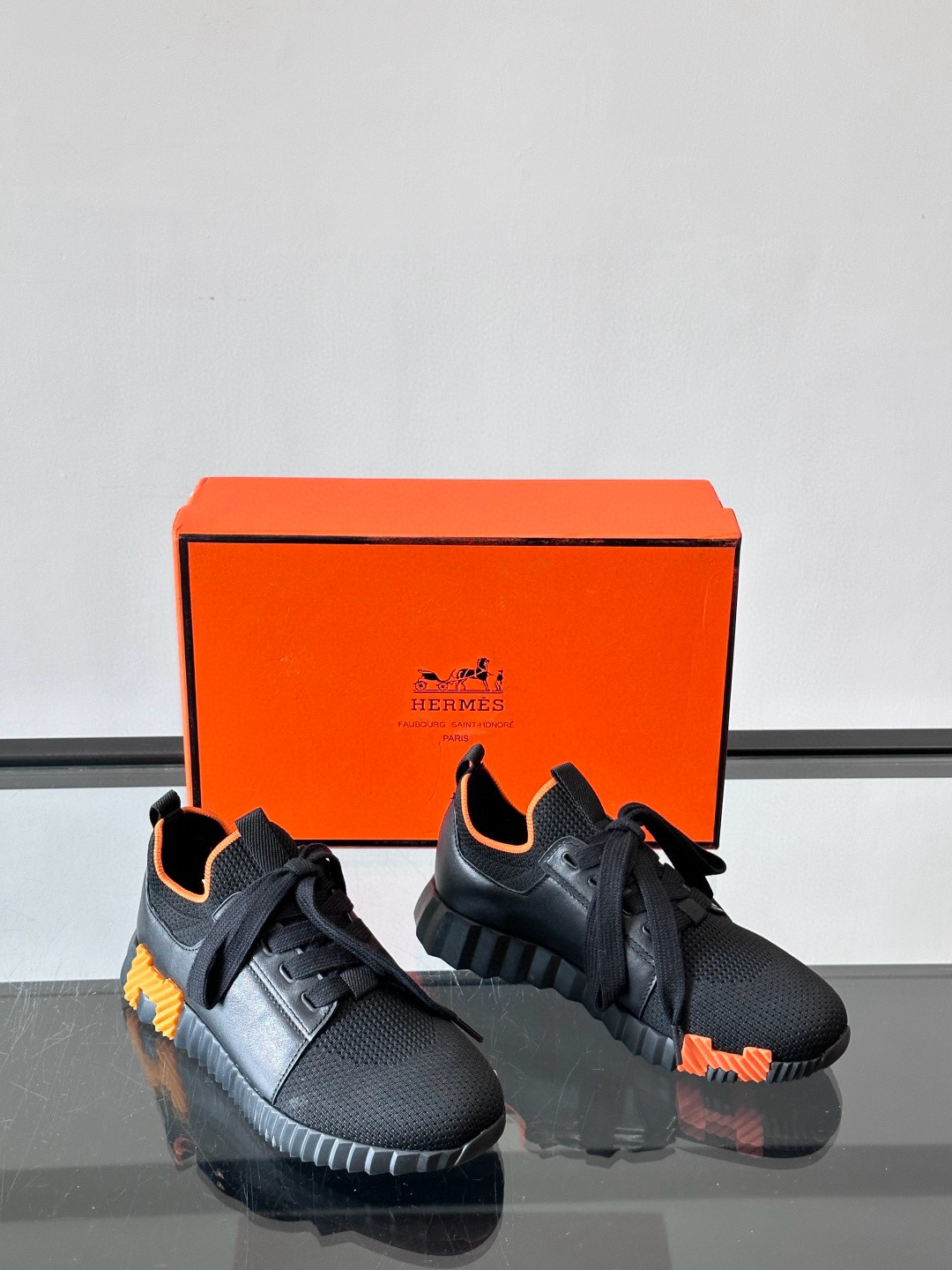 에르메스 Hermes Bouncing 스니커즈