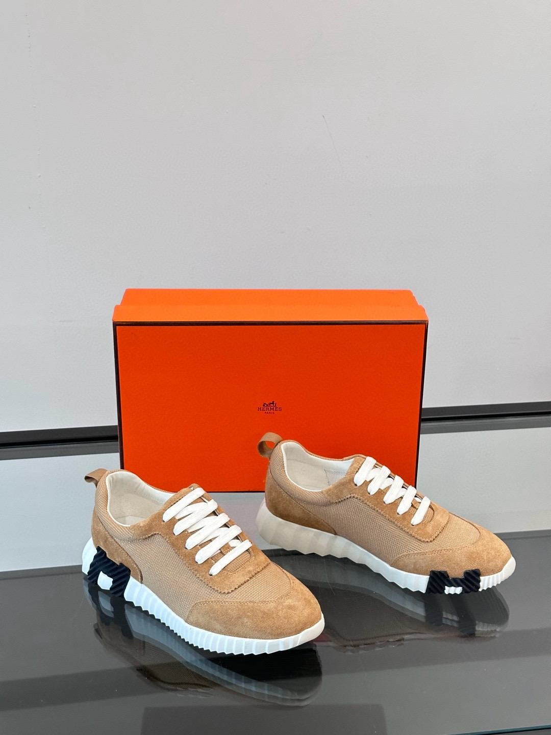 에르메스 Hermes Bouncing 스니커즈