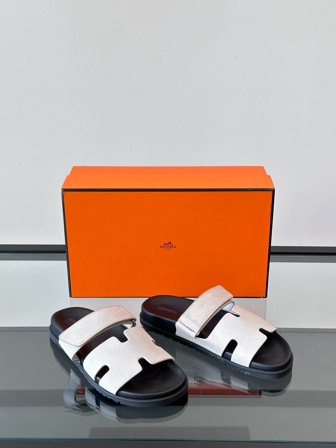 에르메스 Hermes Chypre Sandal 슬리퍼