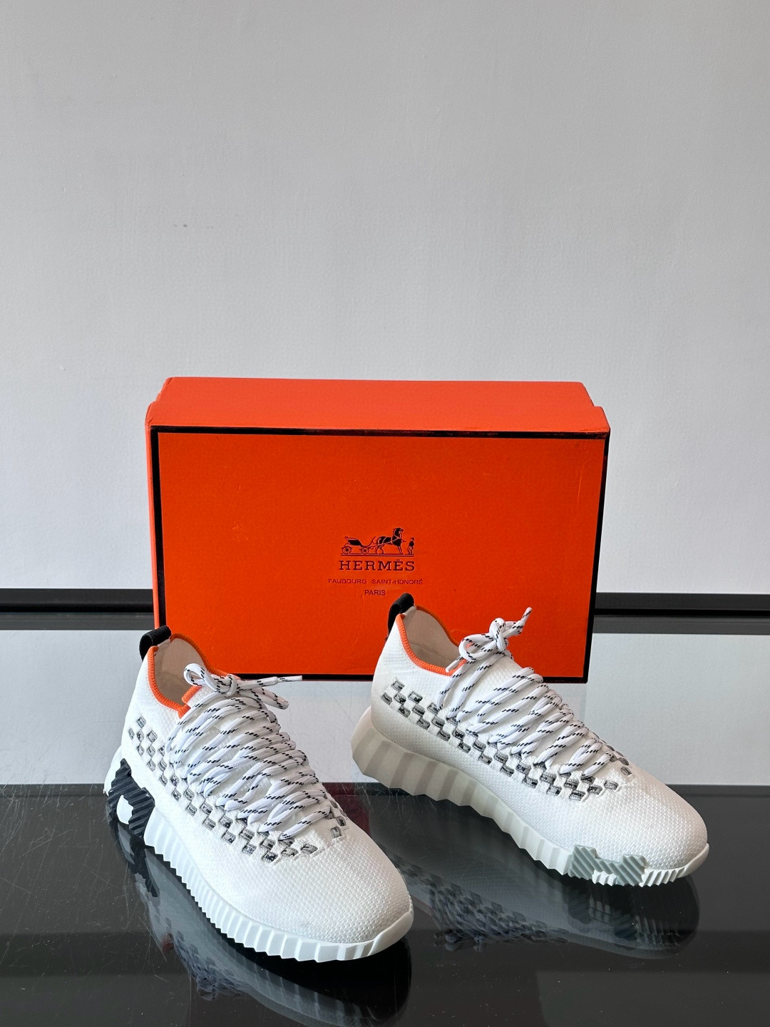 에르메스 Hermes Flex 스니커즈