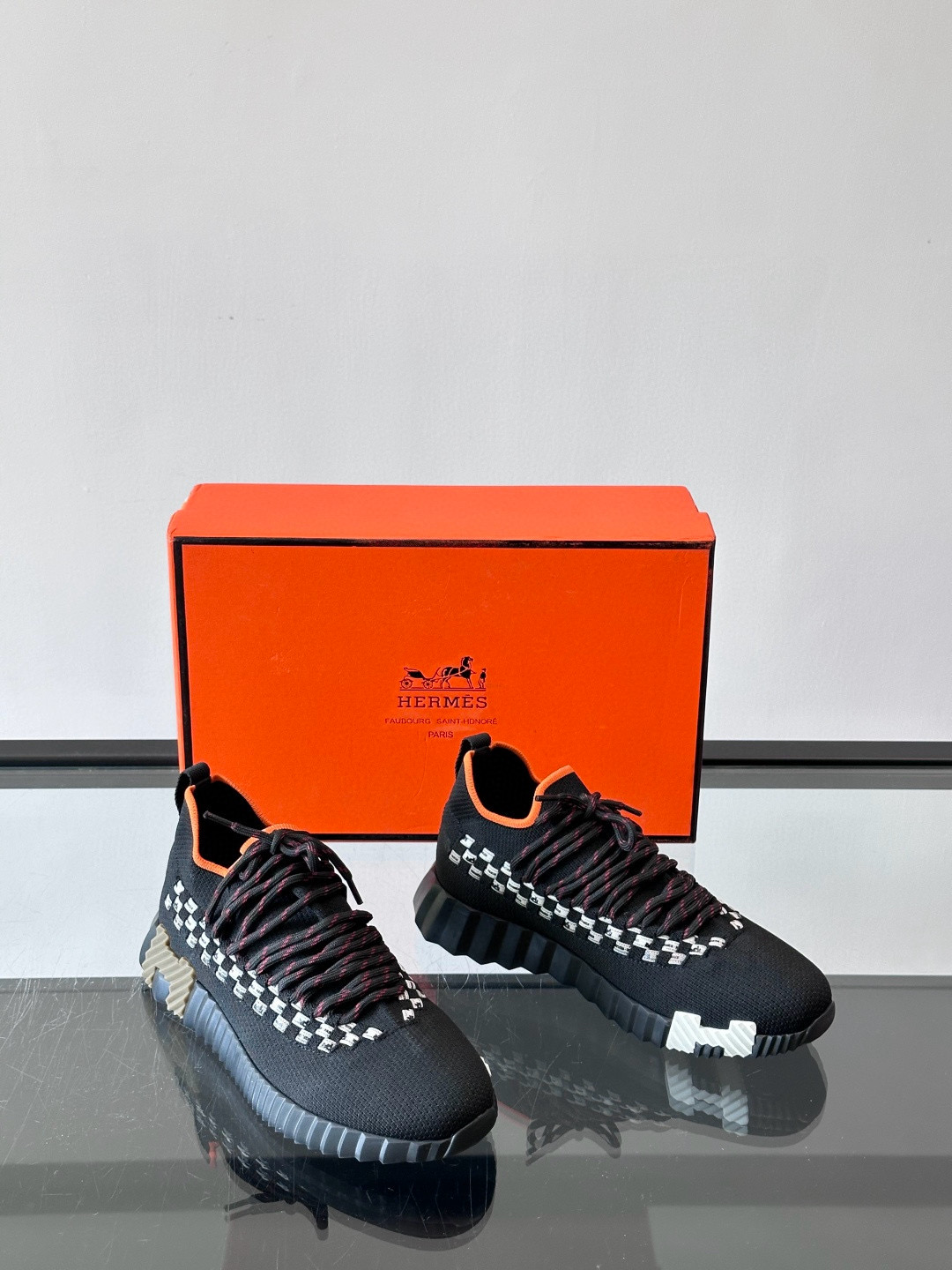 에르메스 Hermes Flex 스니커즈