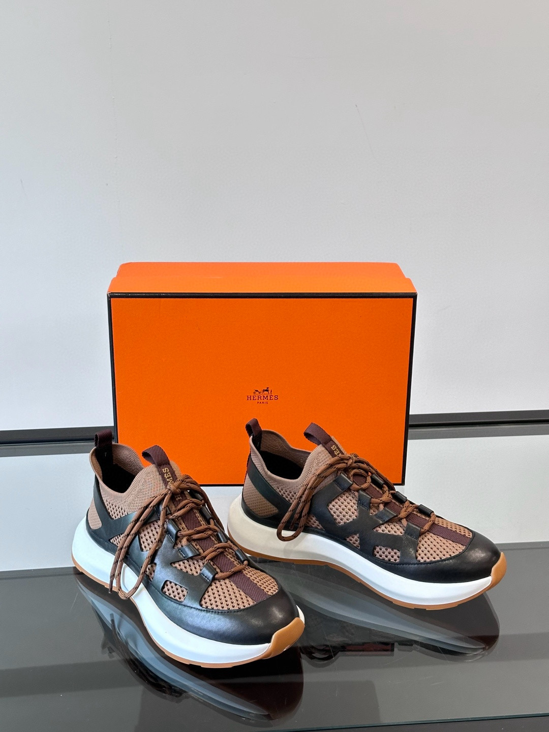 에르메스 Hermes Katana 스니커즈