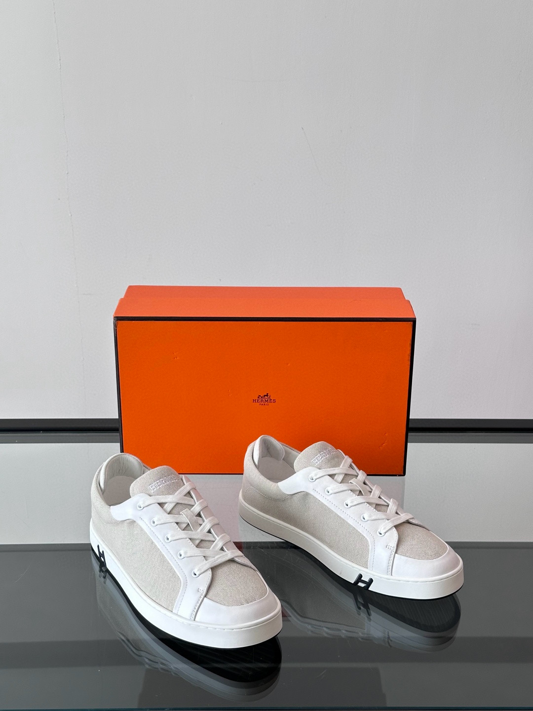 에르메스 Hermes Kid 스니커즈