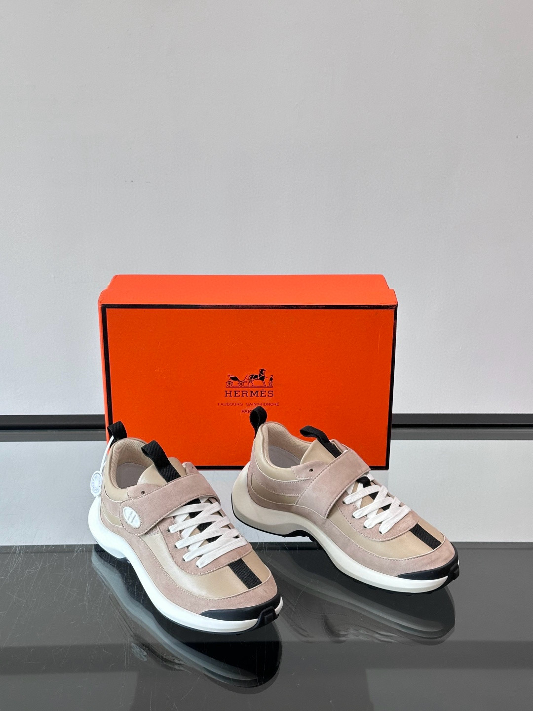 에르메스 Hermes Loop sneaker 스니커즈
