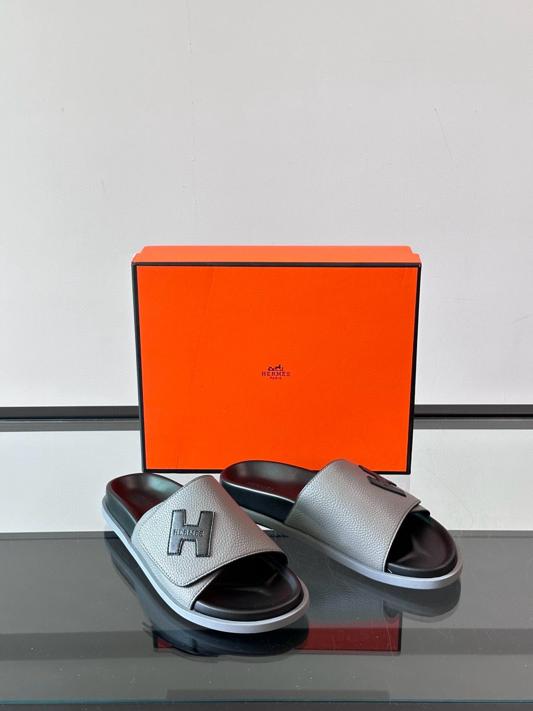 에르메스 Hermes 슬리퍼