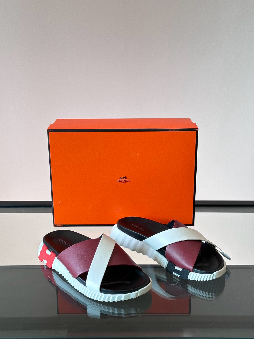 에르메스 Hermes 슬리퍼