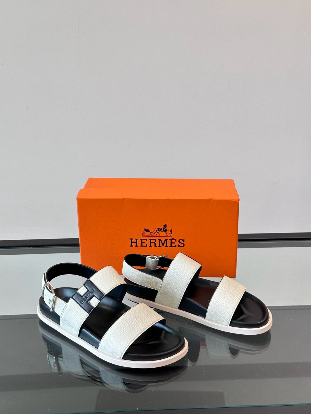 에르메스 Hermes 샌들