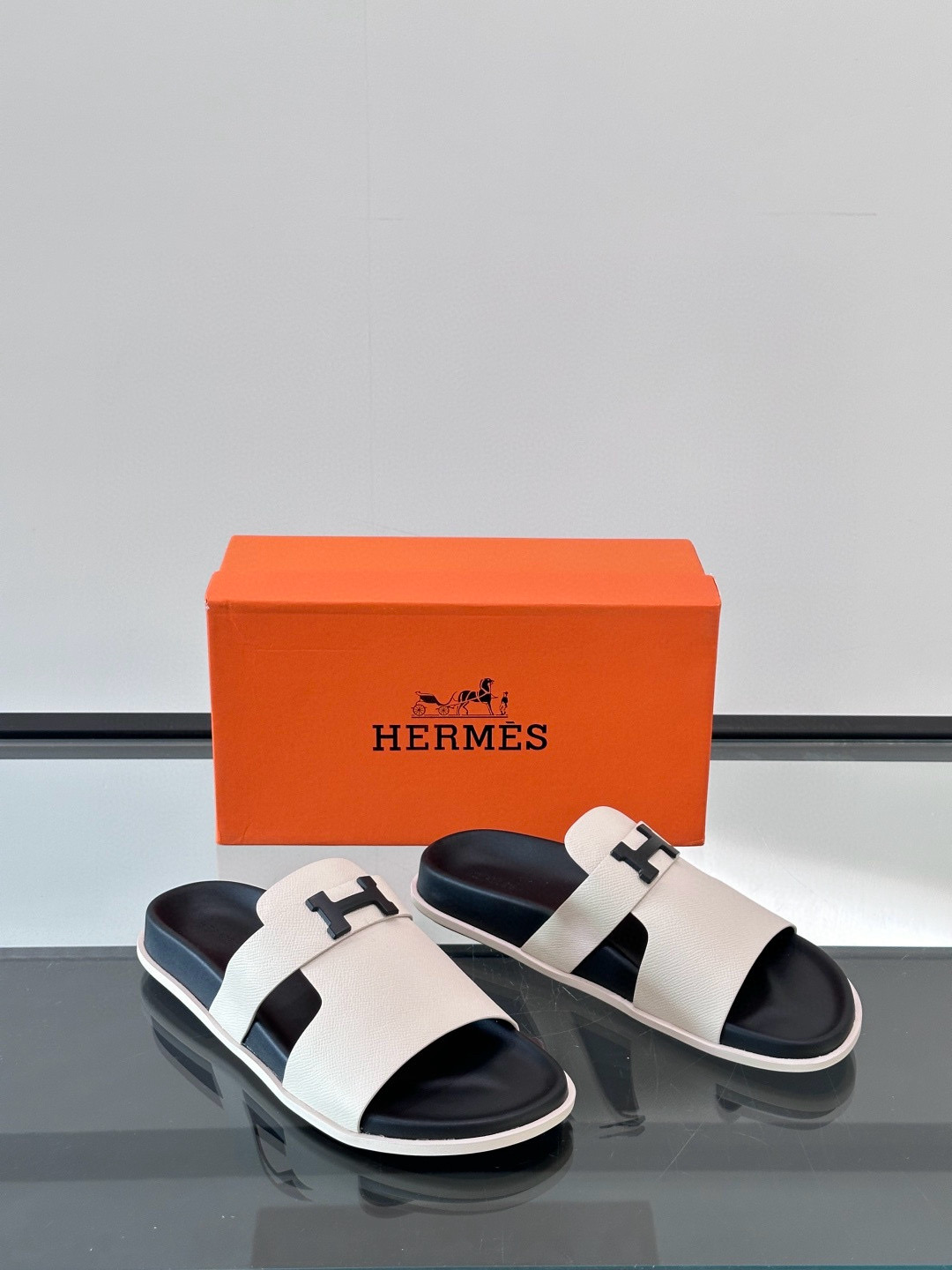 에르메스 Hermes 슬리퍼