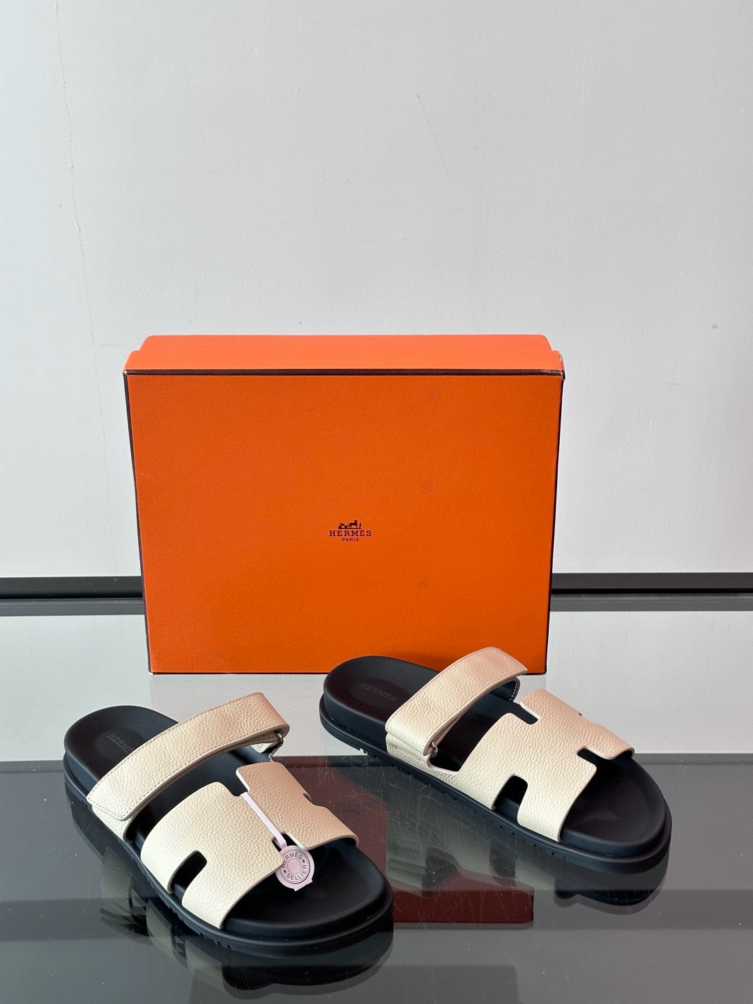 에르메스 Hermes 슬리퍼