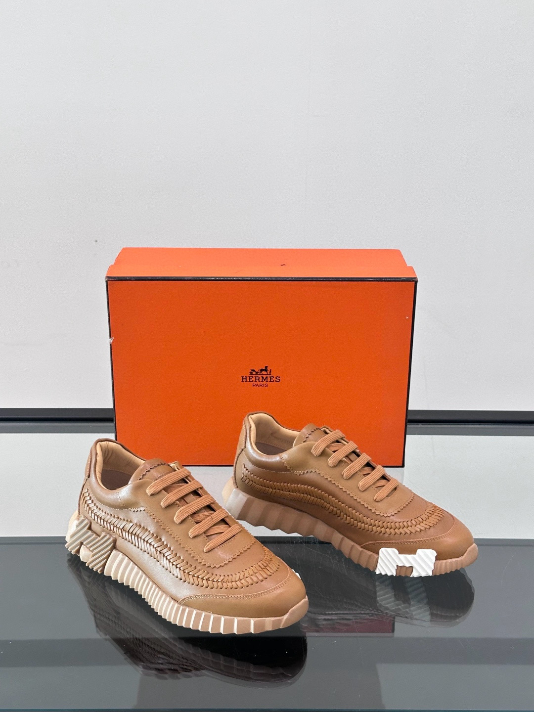 에르메스 Hermes 스니커즈