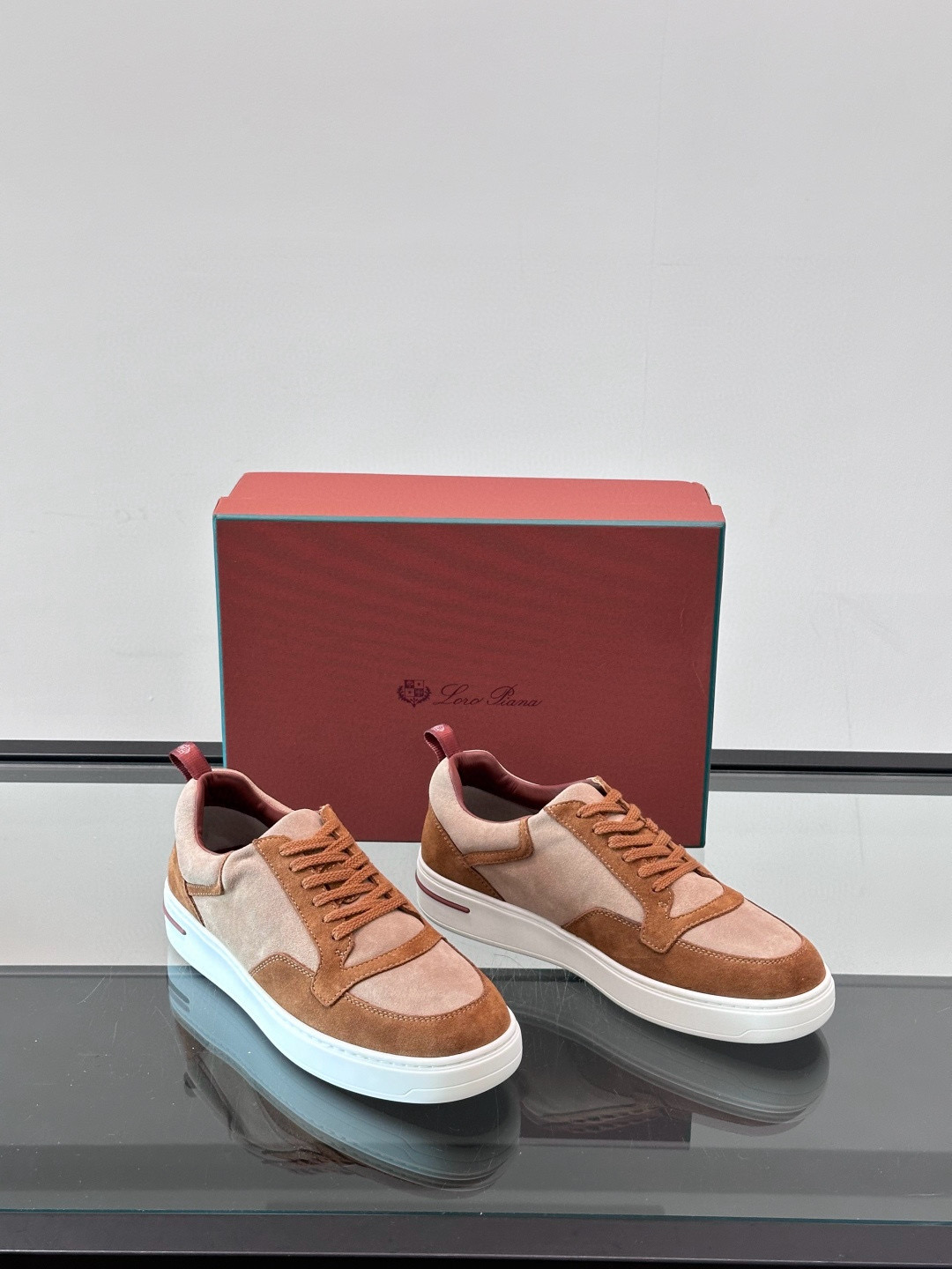 로로피아나 Loro Piana Week end Walk 스니커즈