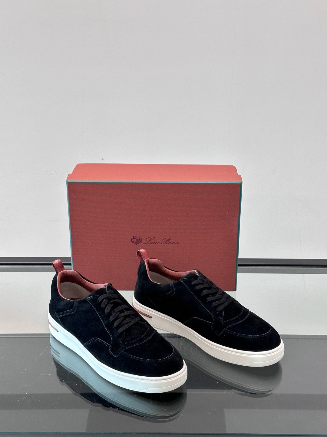 로로피아나 Loro Piana Week end Walk 스니커즈