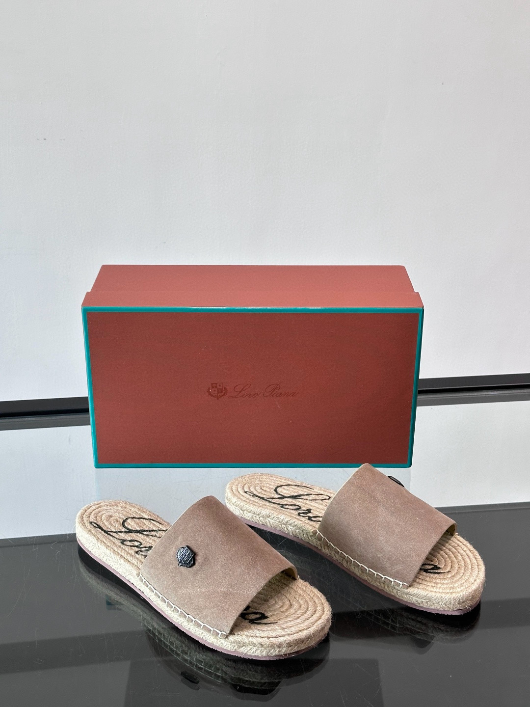 로로피아나 Loro Piana 슬리퍼