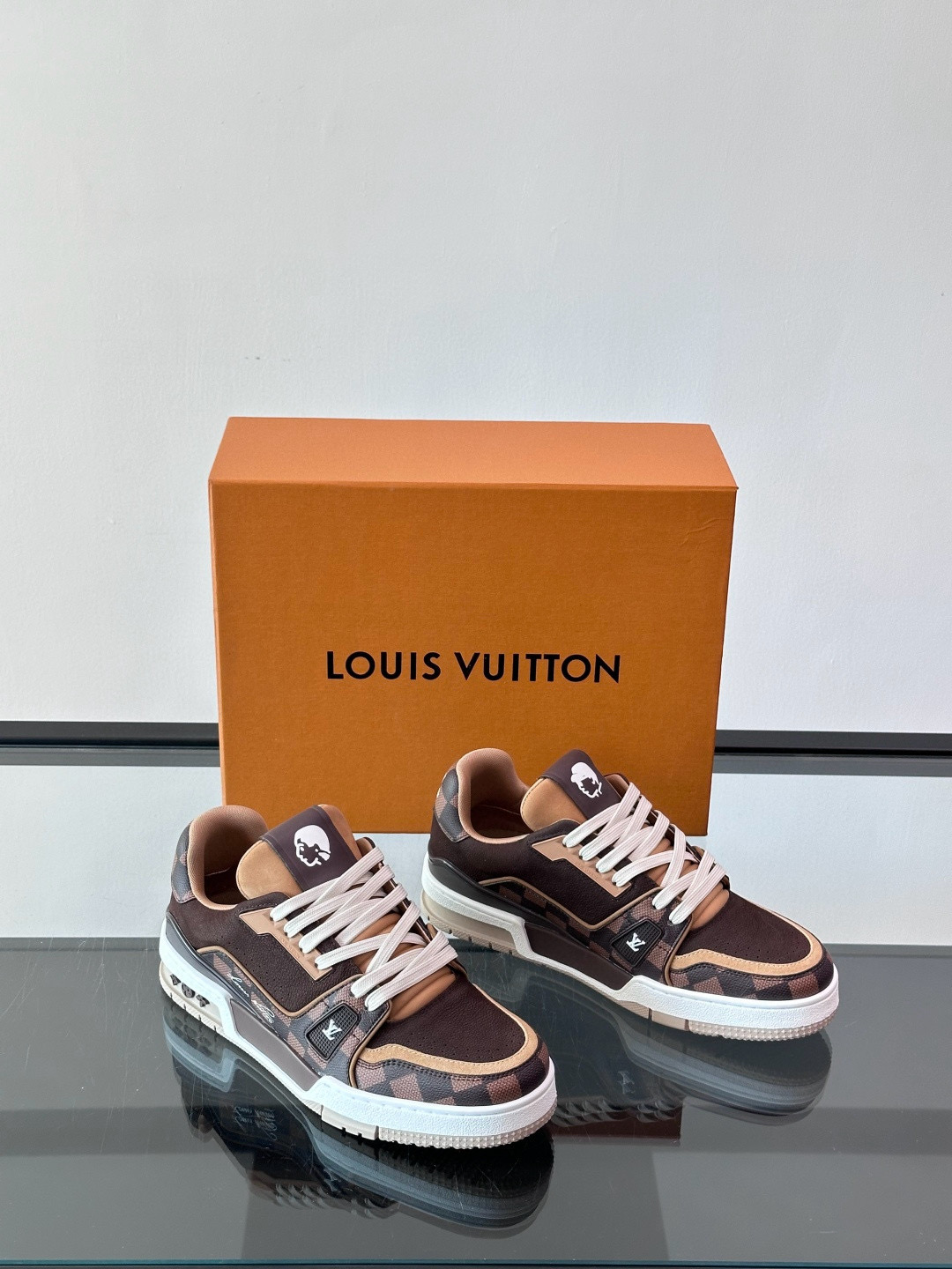 루이비통 Louis Vuitton & Nigo Trainer 스니커즈