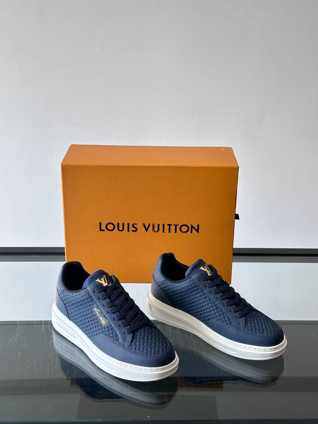 루이비통 Louis Vuitton  Beverly Hills 스니커즈