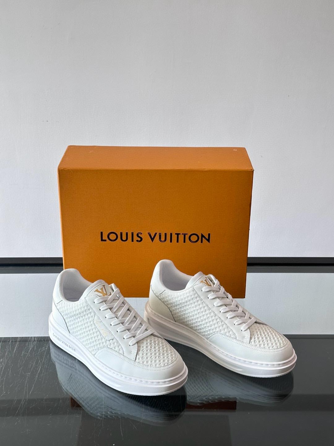 루이비통 Louis Vuitton  Beverly Hills 스니커즈