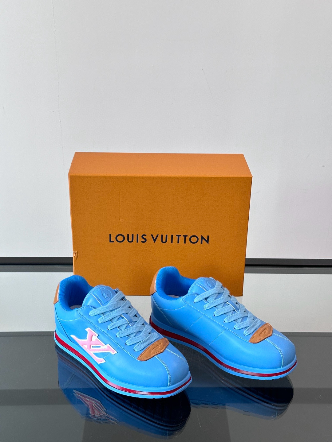 루이비통 Louis Vuitton Buttersoft 스니커즈